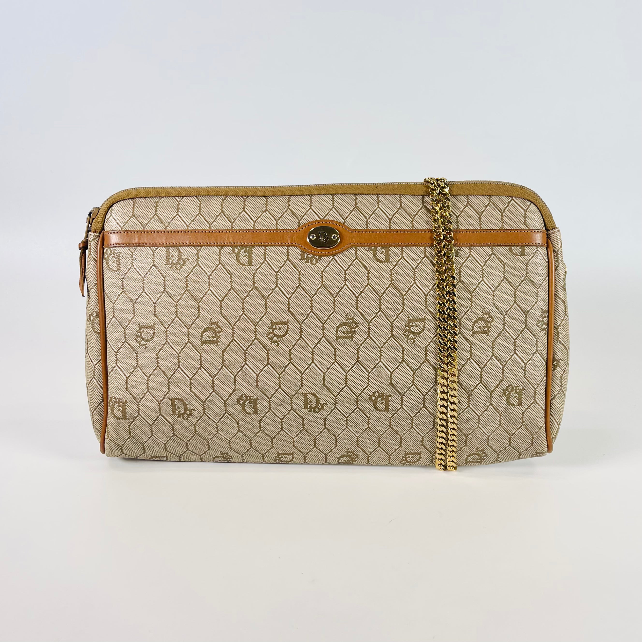 2511 CD honeycomb Chain Shoulder Bag