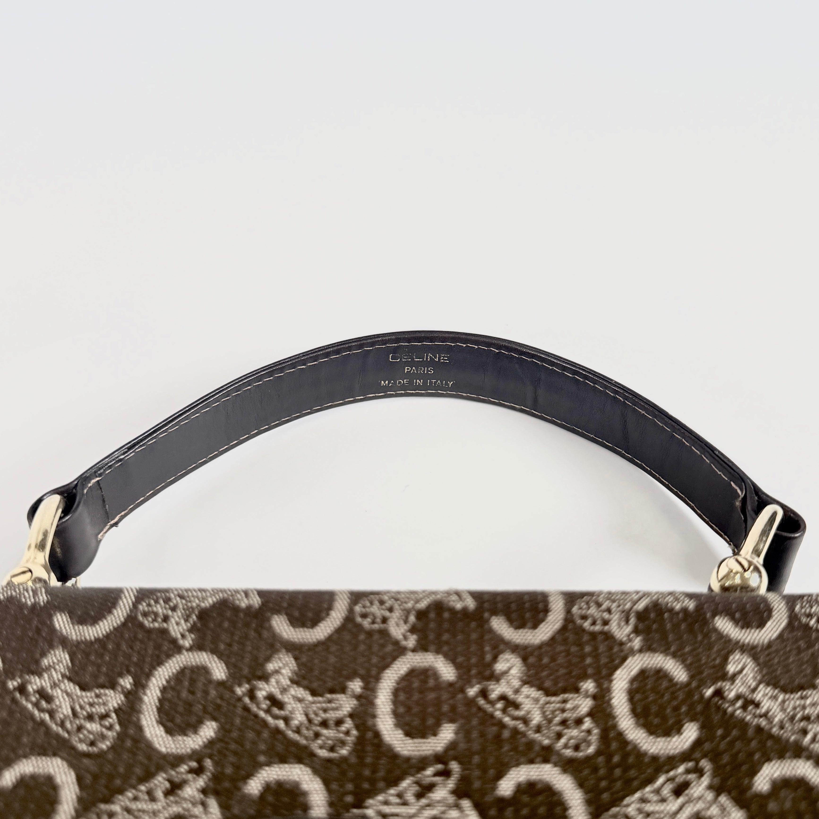 2608 secondhand CELINE hand bag