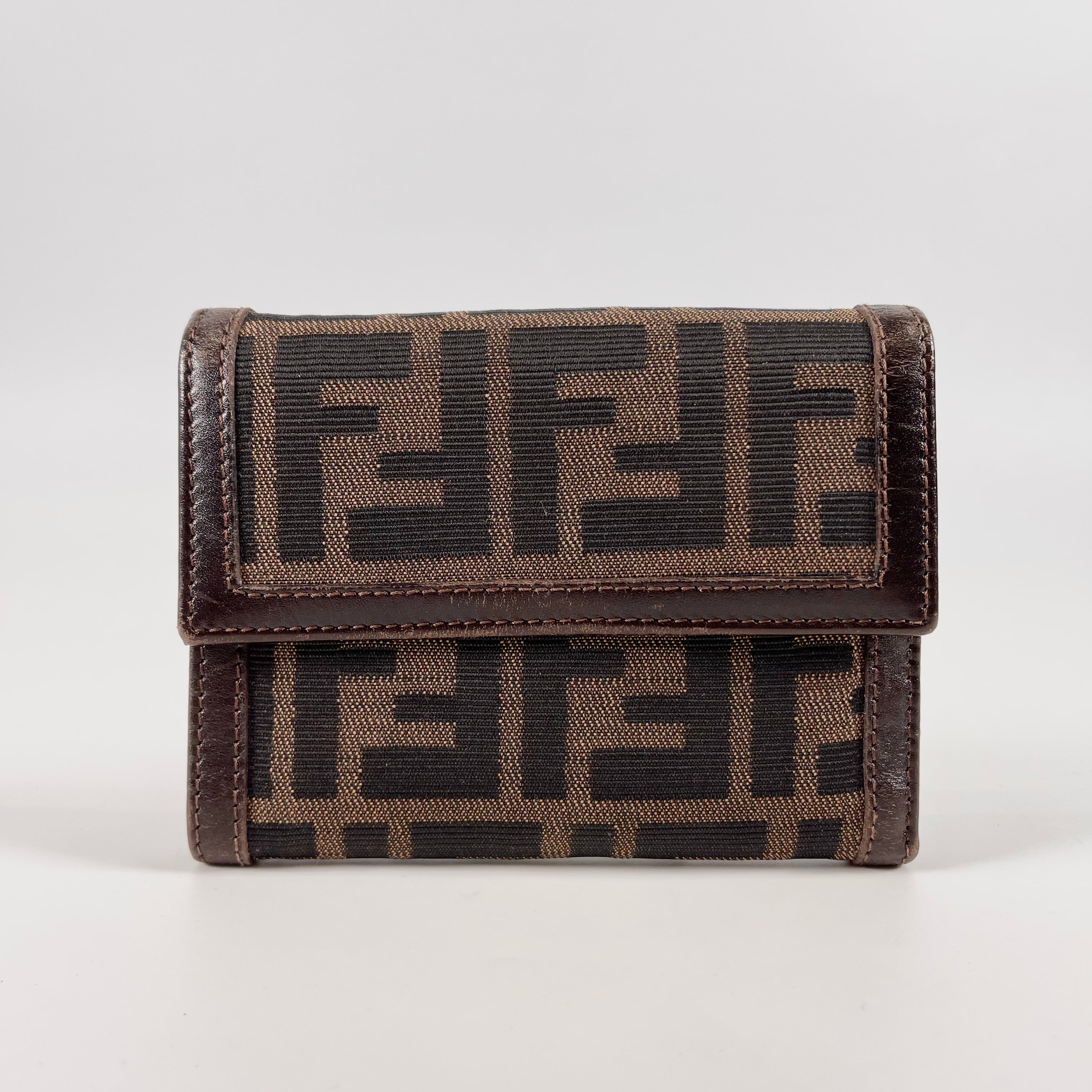 2512 secondhand  FENDI Old Zucca Pattern Tri fold Compact Wallet