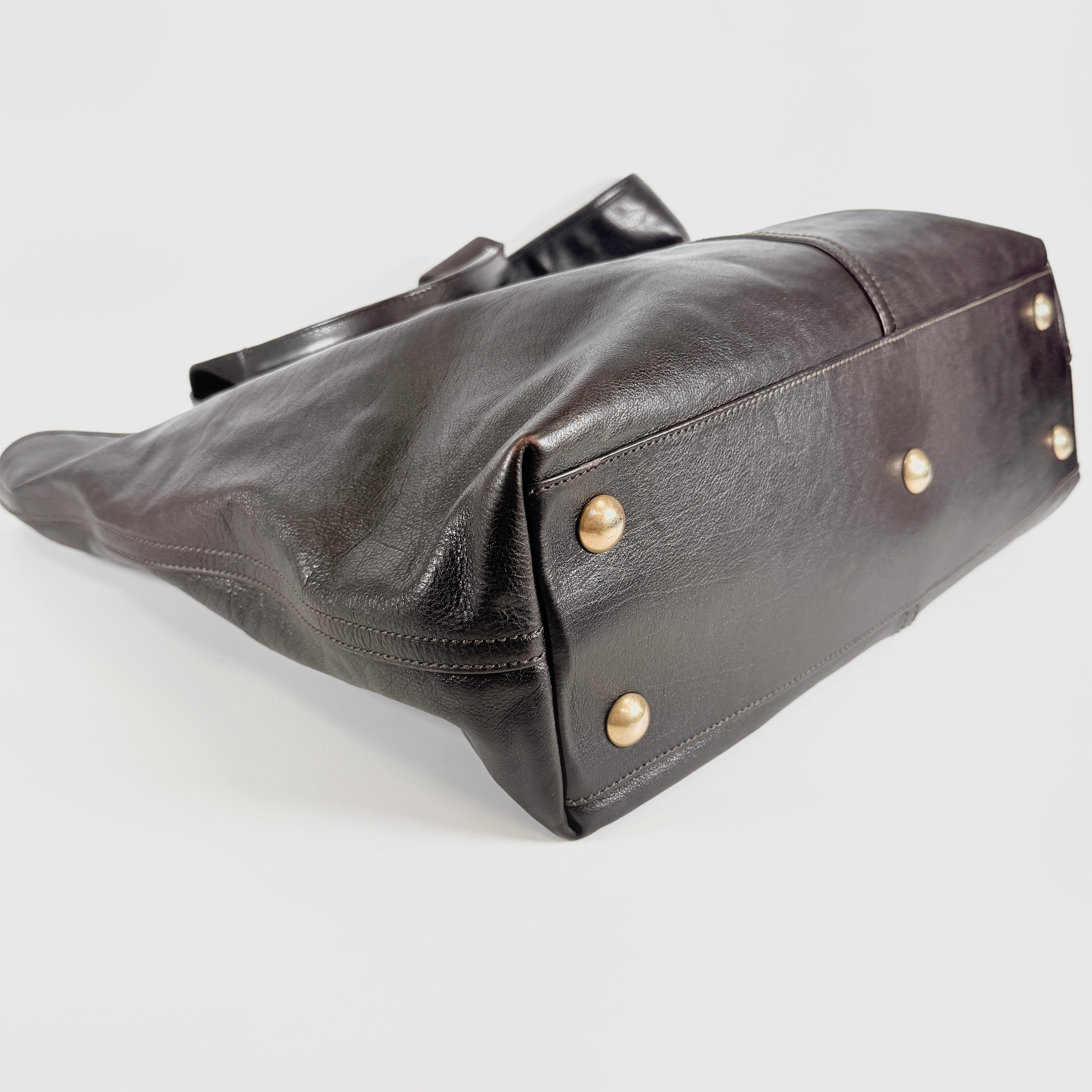 2606 secondhand SAINTLAURENT YSL hand bag