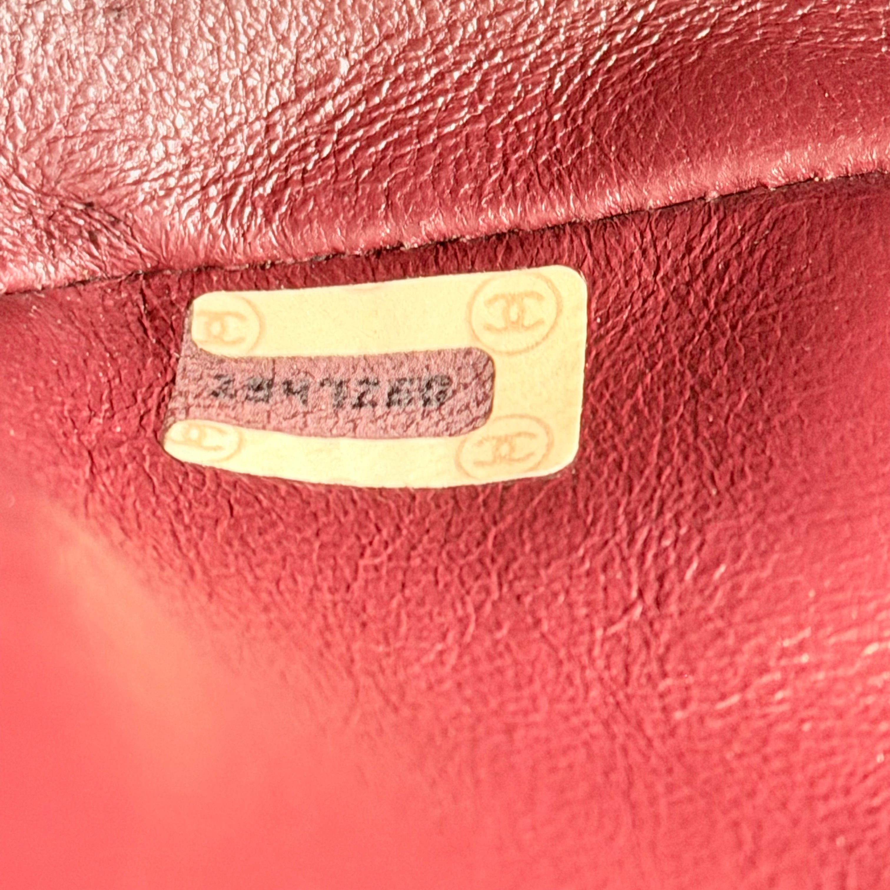 2608 secondhand CHANEL Shoulder bag Recolor