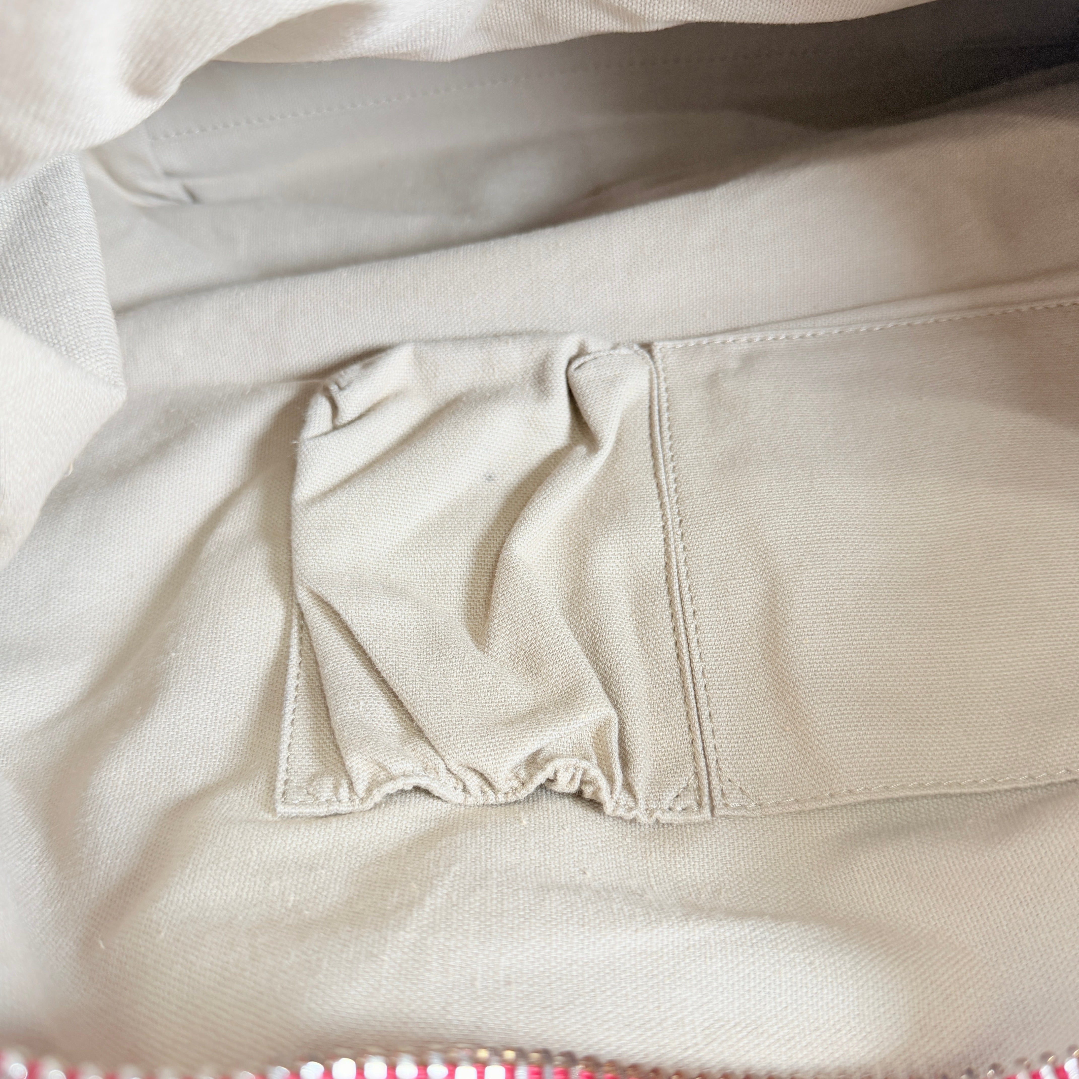 2608 secondhand GIVENCHY van Nightingale