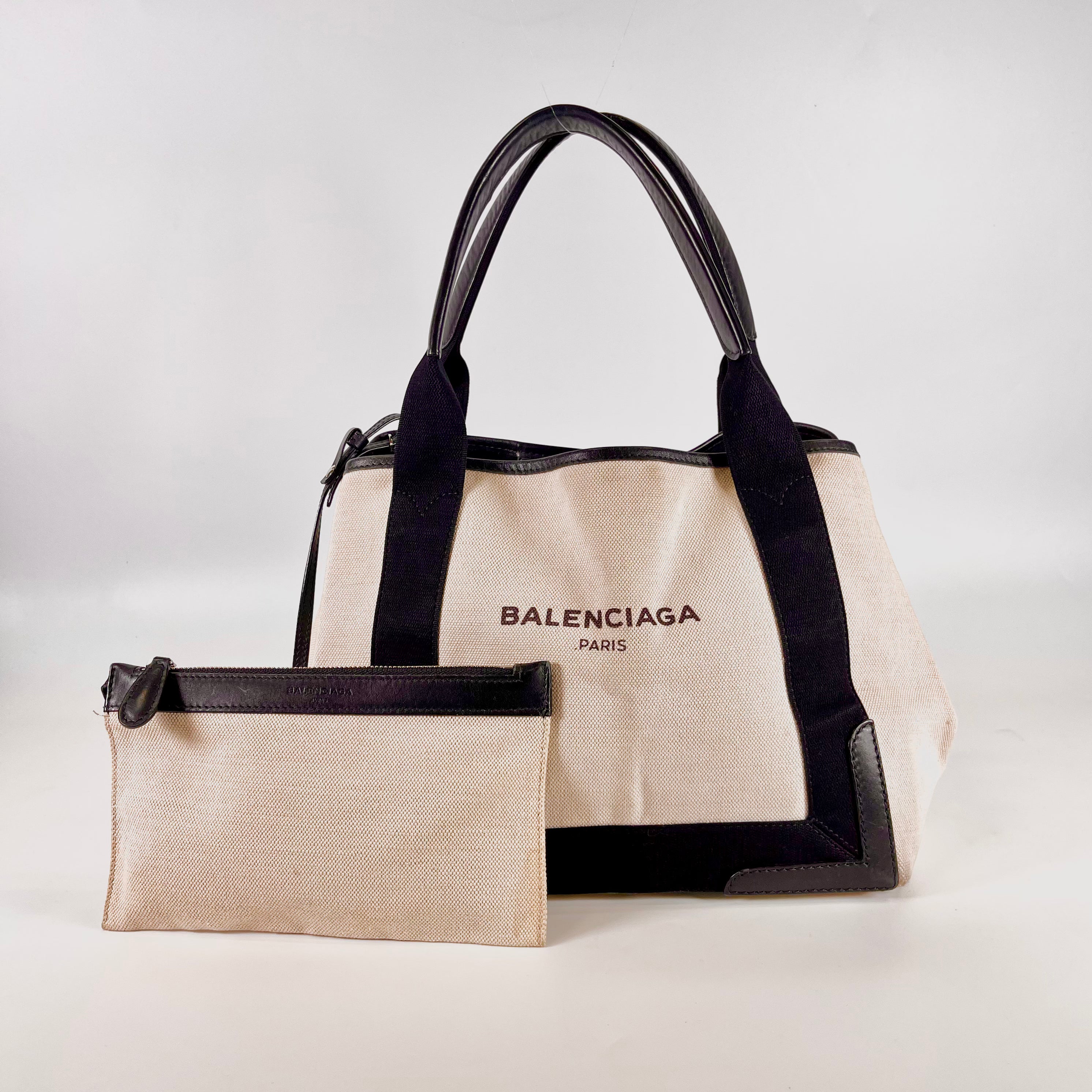 2601 secondhand BALENCIAGA Navy Cabas hand bag black × ivory leather