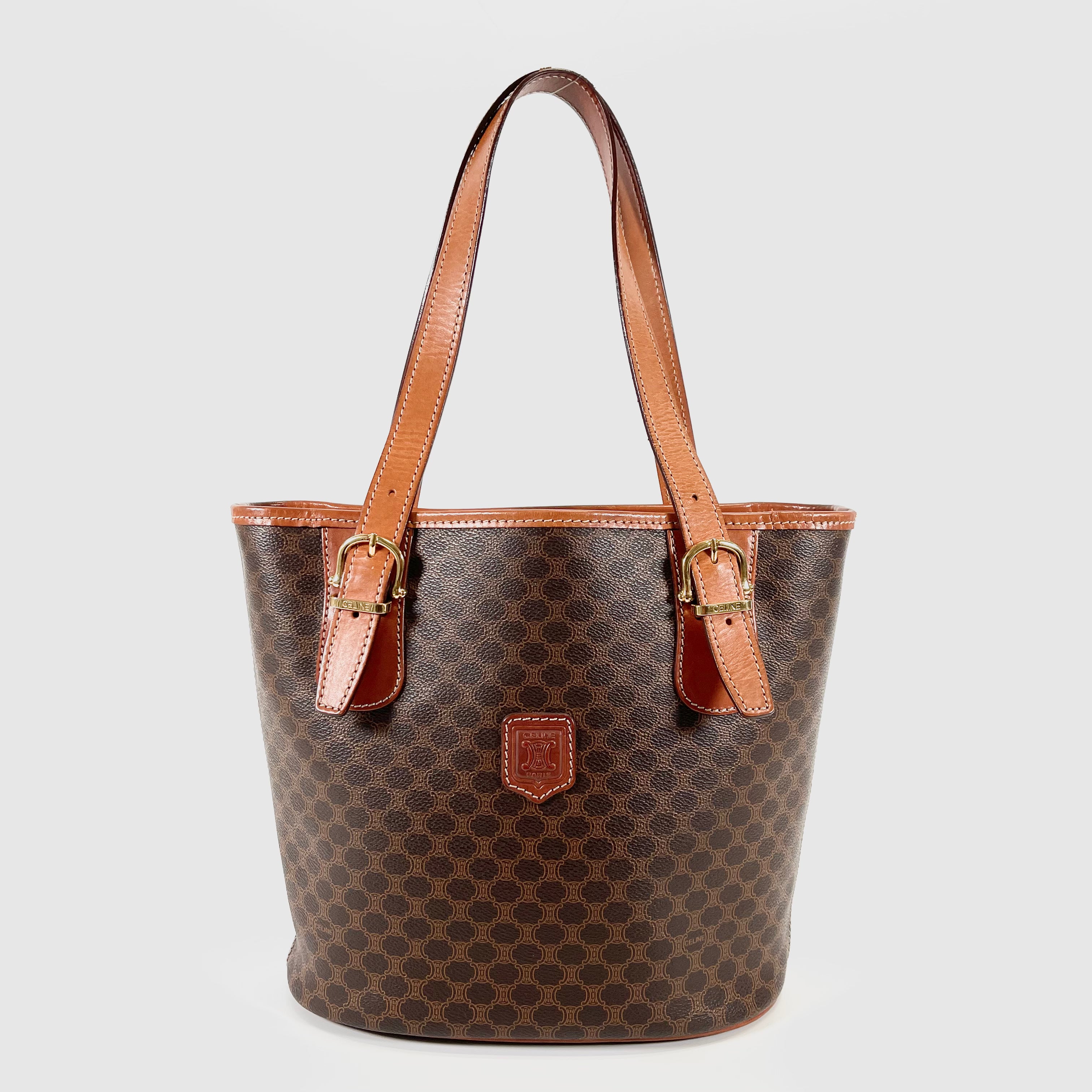 2604 secondhand CELINE Macadam hand bag