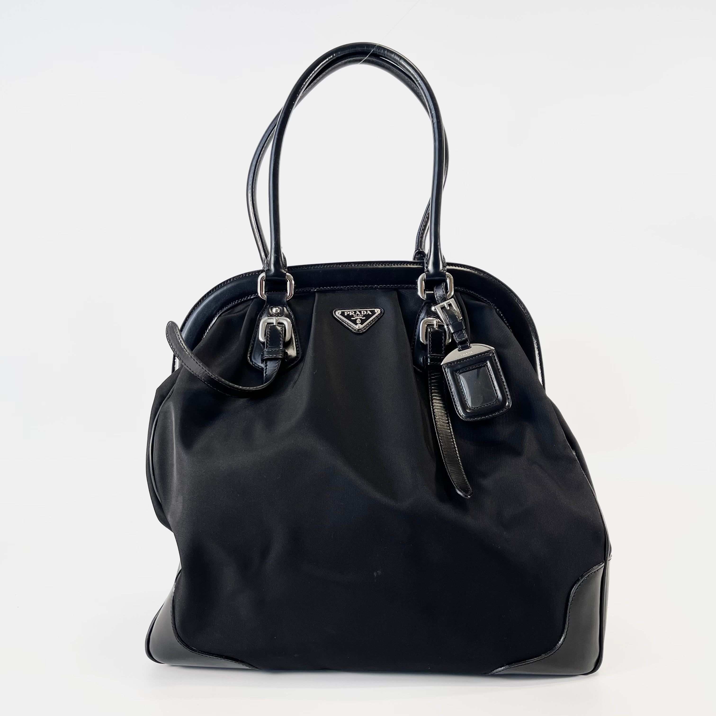 2602 secondhand PRADA nylon x leather hand bag black