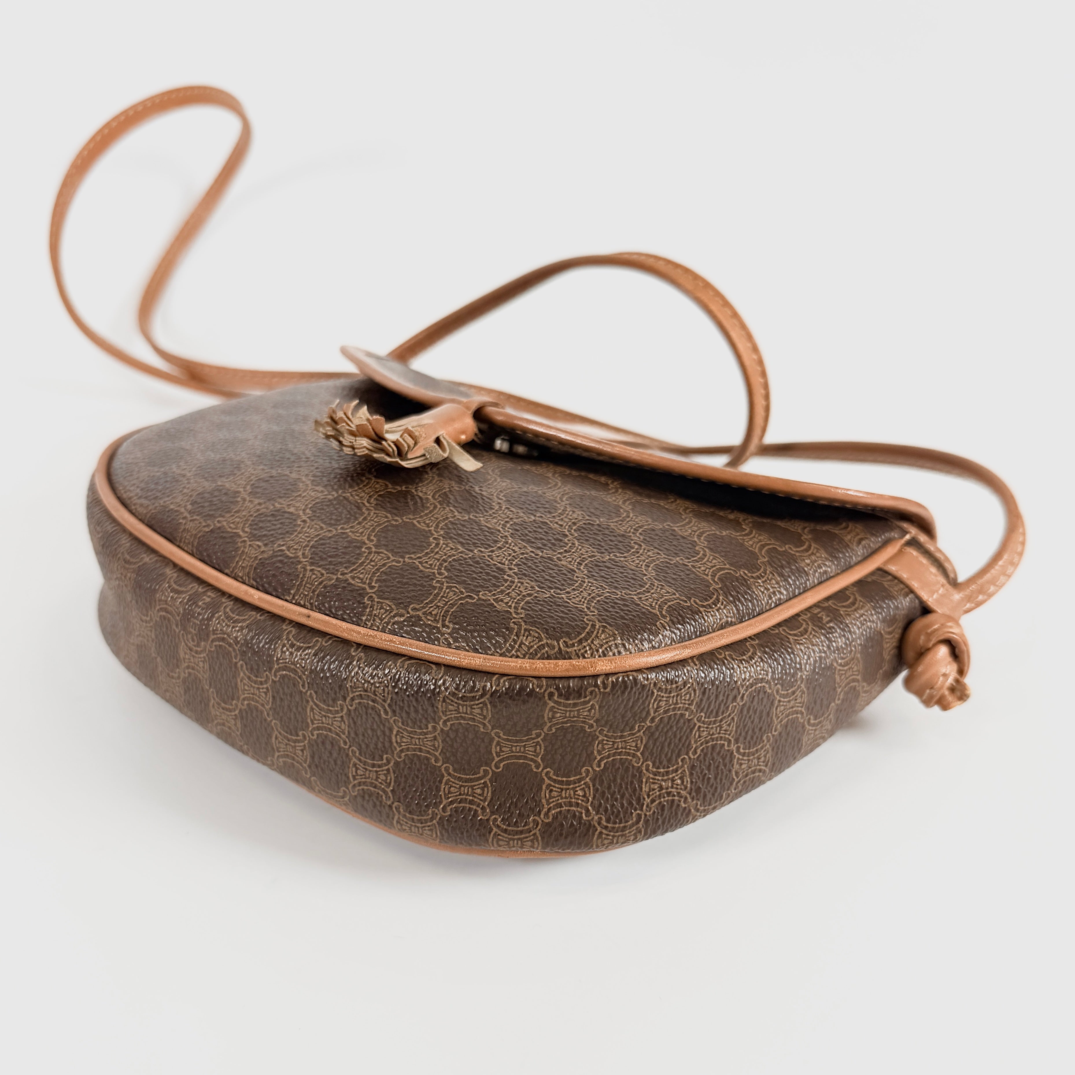 2606 secondhand CELINE Macadam Shoulder bag