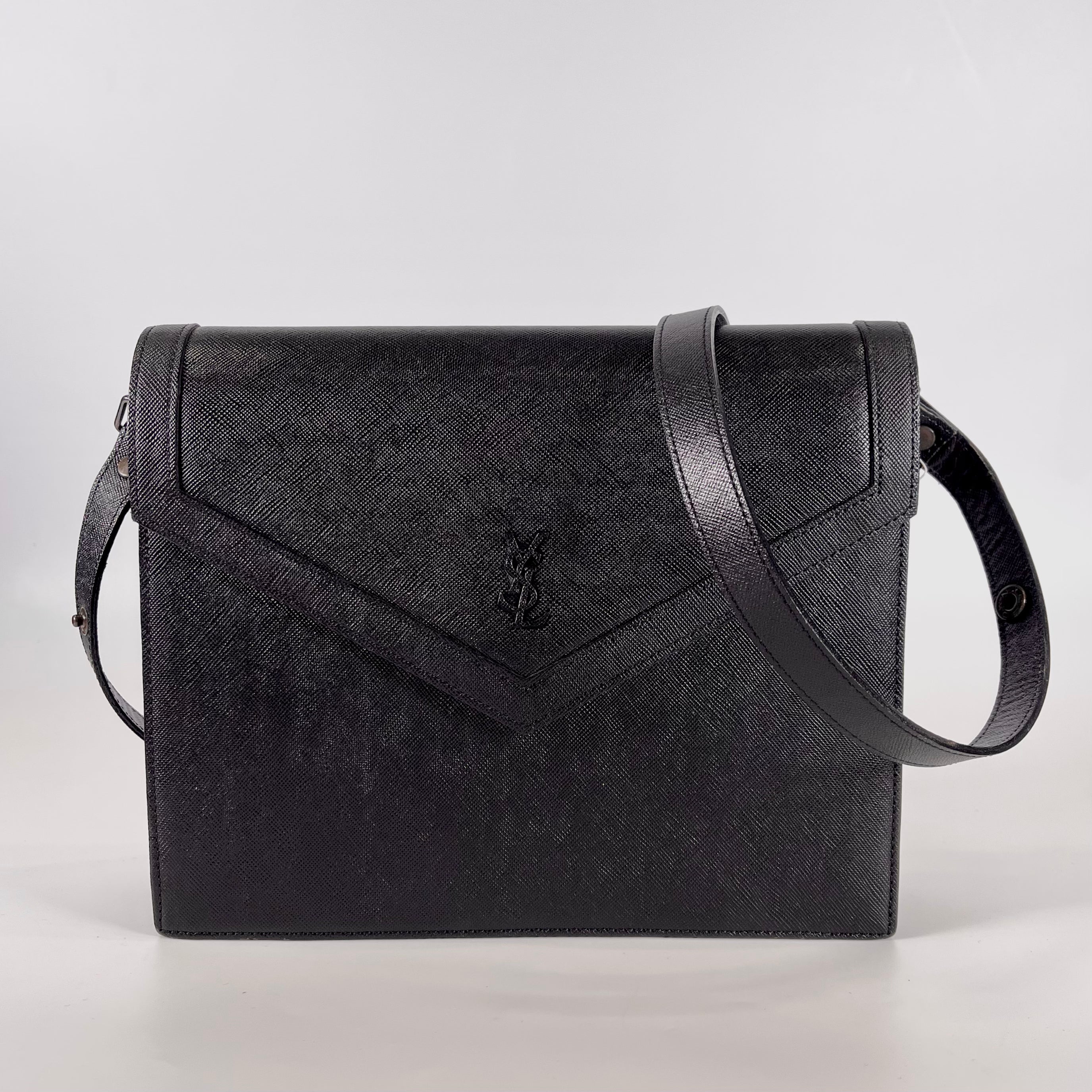 2602 secondhand SAINTLAURENT YSL Shoulder bag