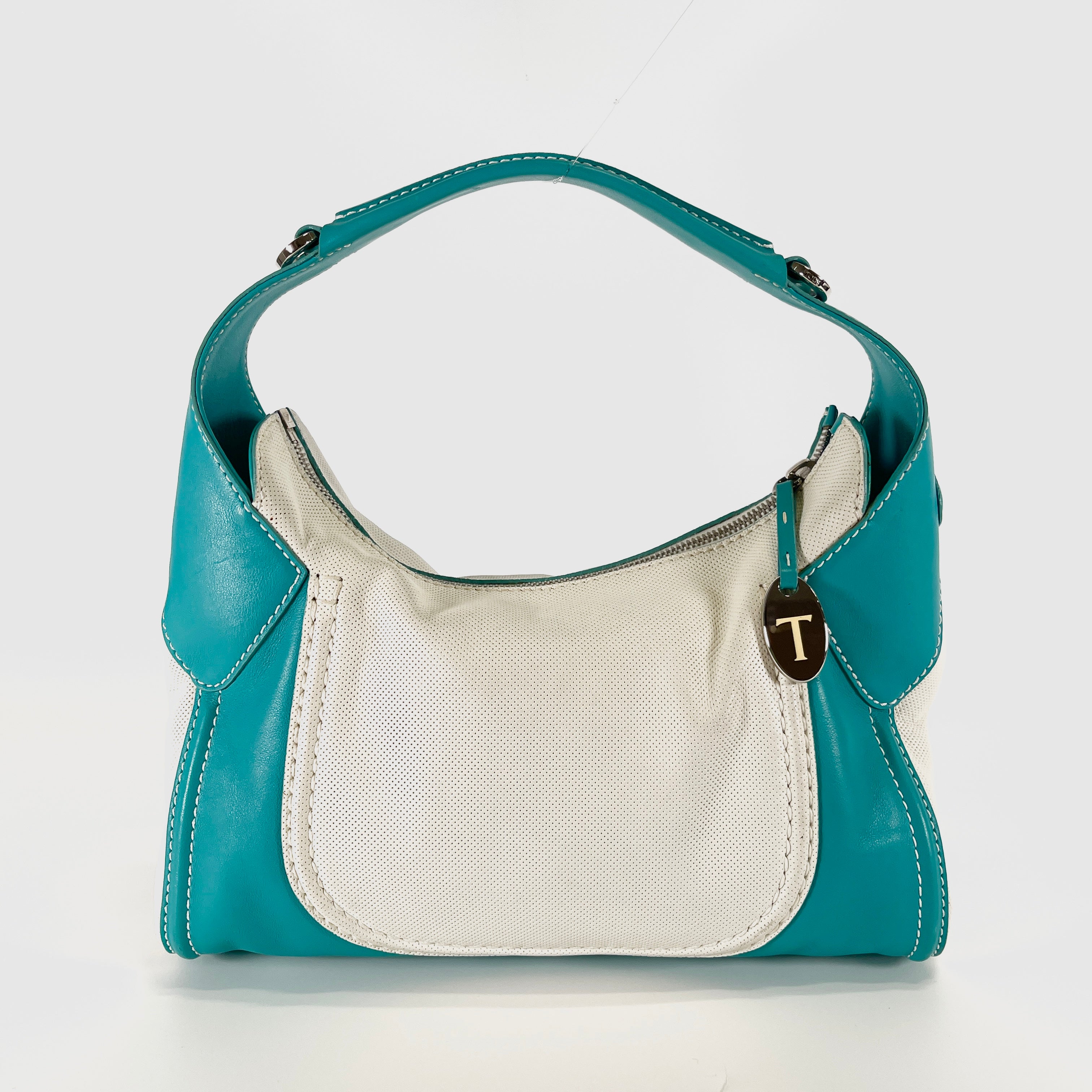2605 secondhand TOD'S canvas Tote Bag