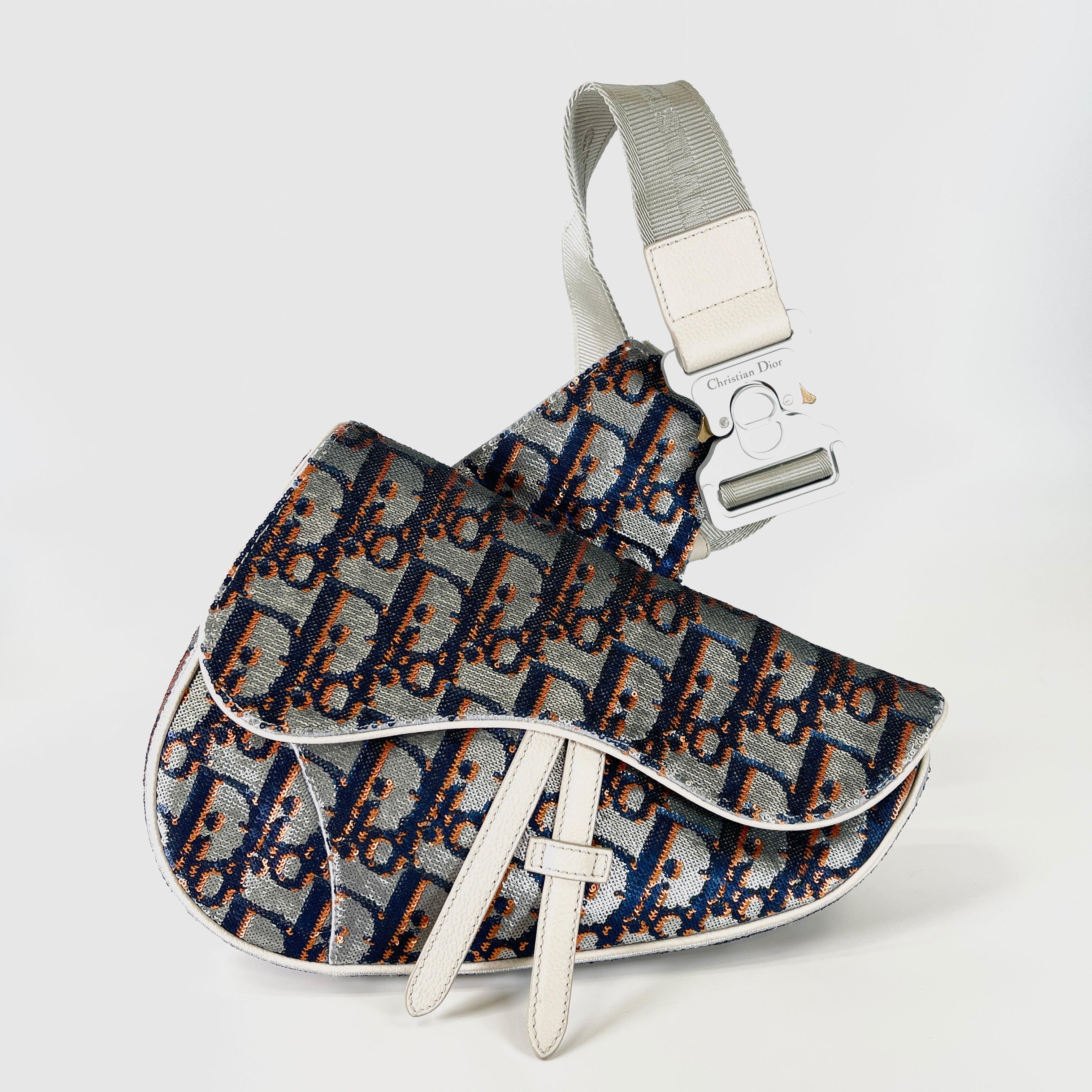 2604 secondhand CD saddle Body Bag sequins Trotter