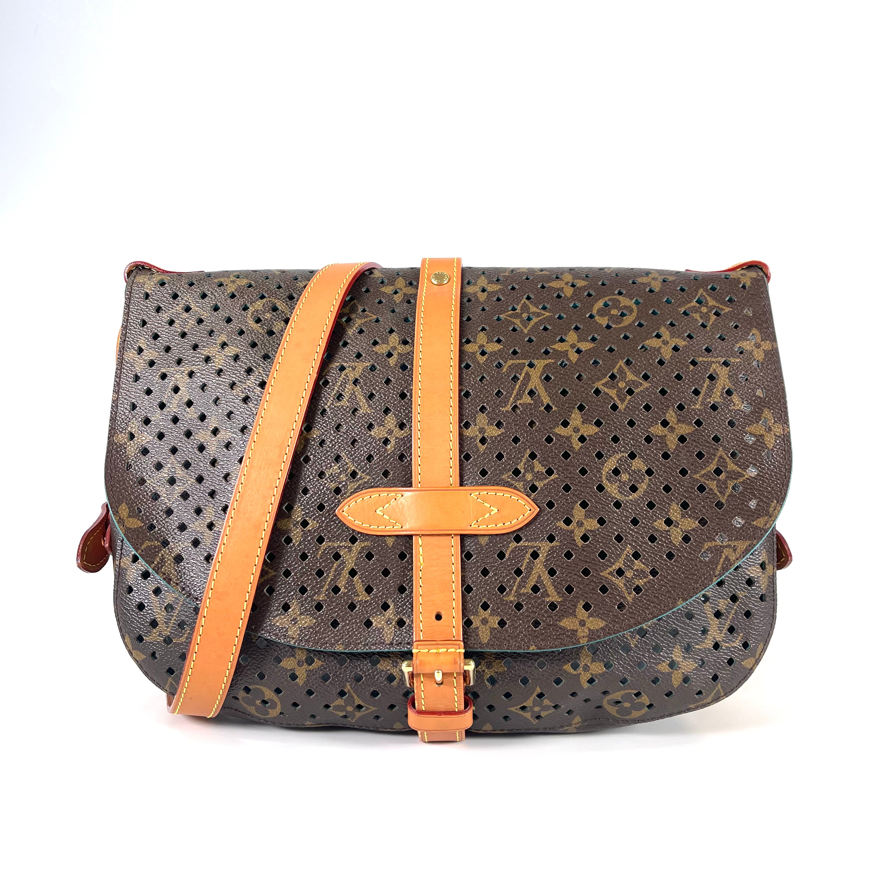 2512 secondhand  Louis Vuitton Perfo Saumur