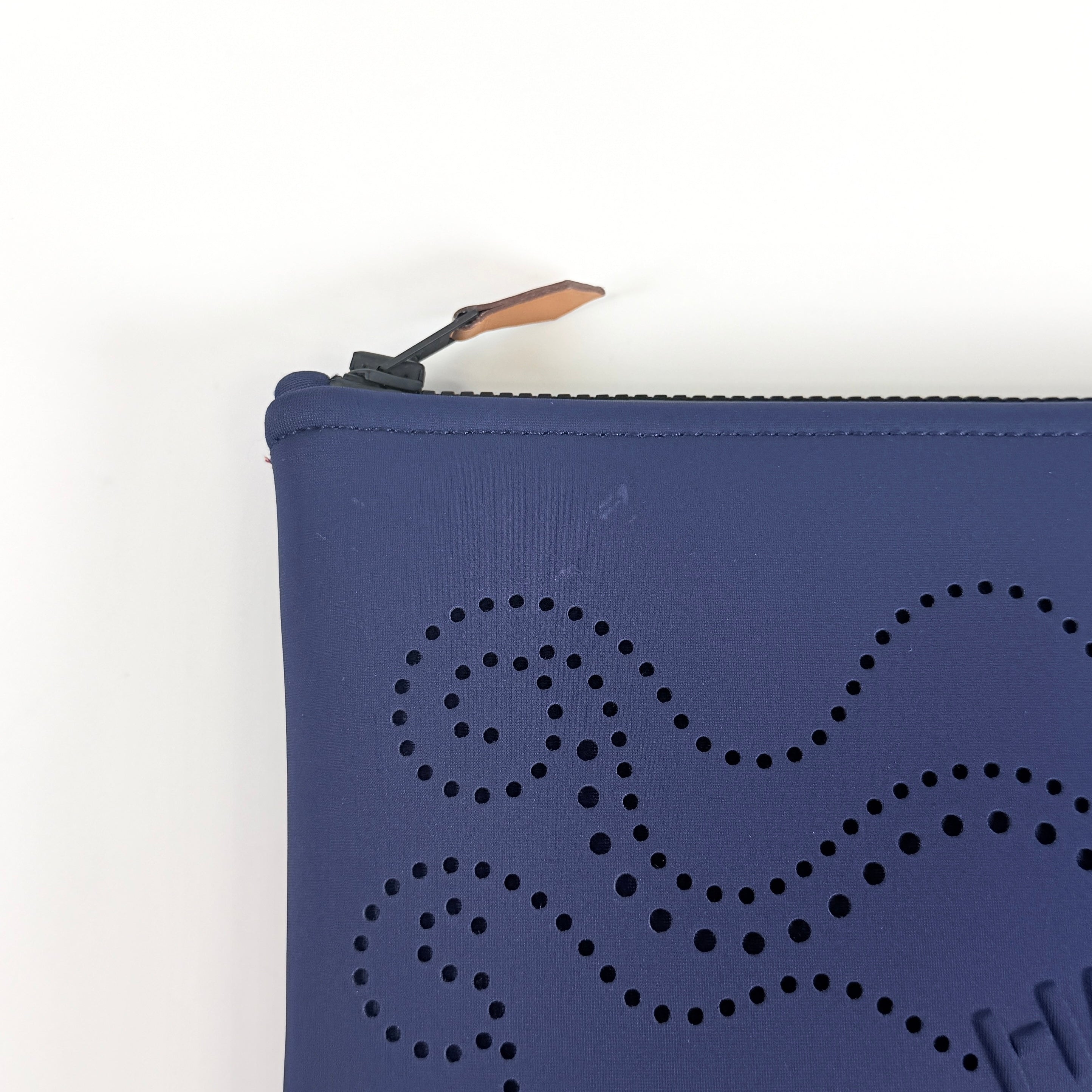 2608 secondhand HERMES Neobain Clutch Navy
