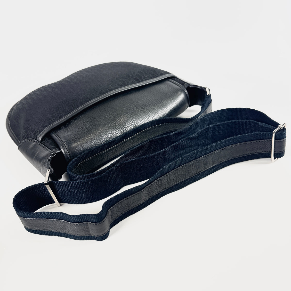 2607 secondhand CD Shoulder bag