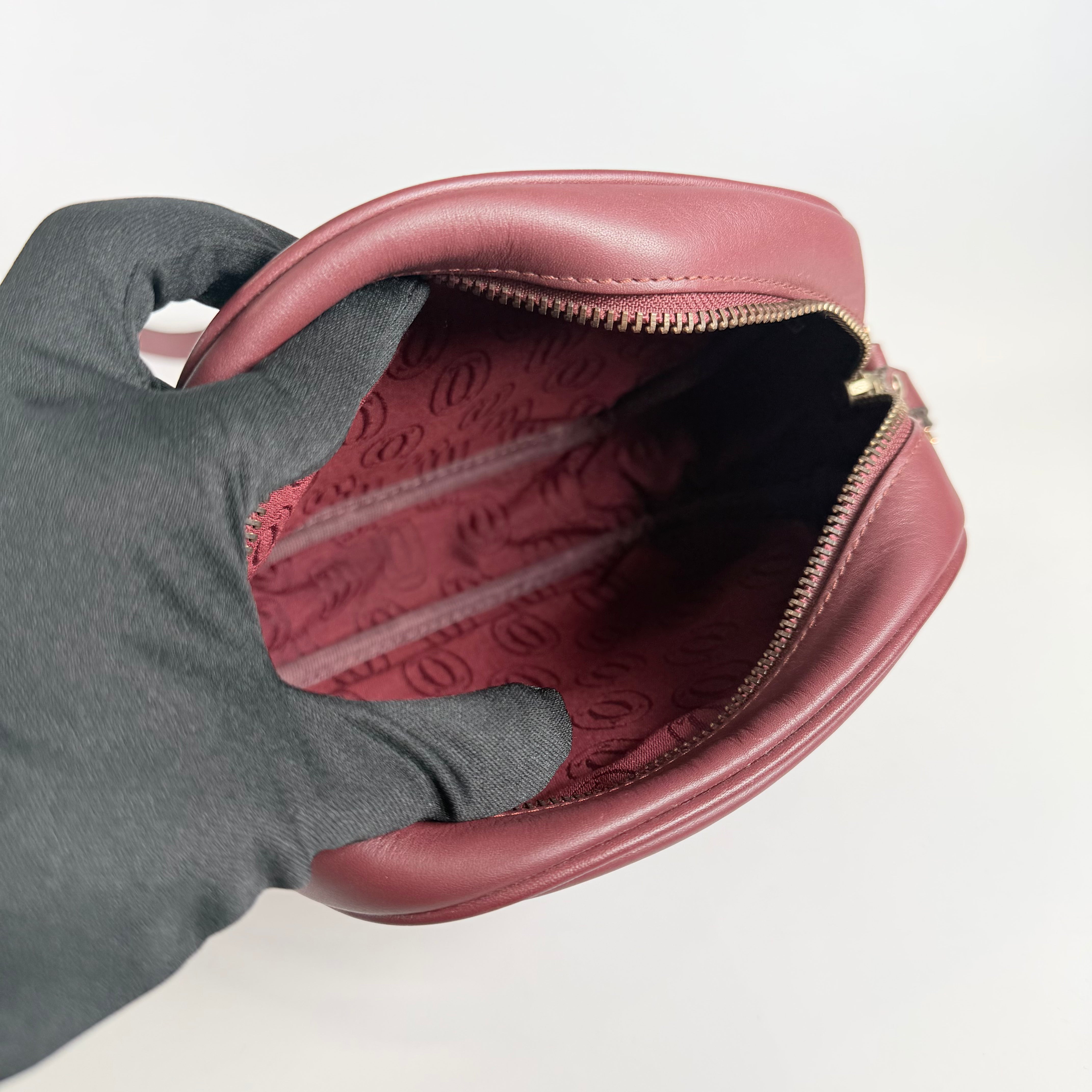 2608 secondhand CARTIER mustline Shoulder bag