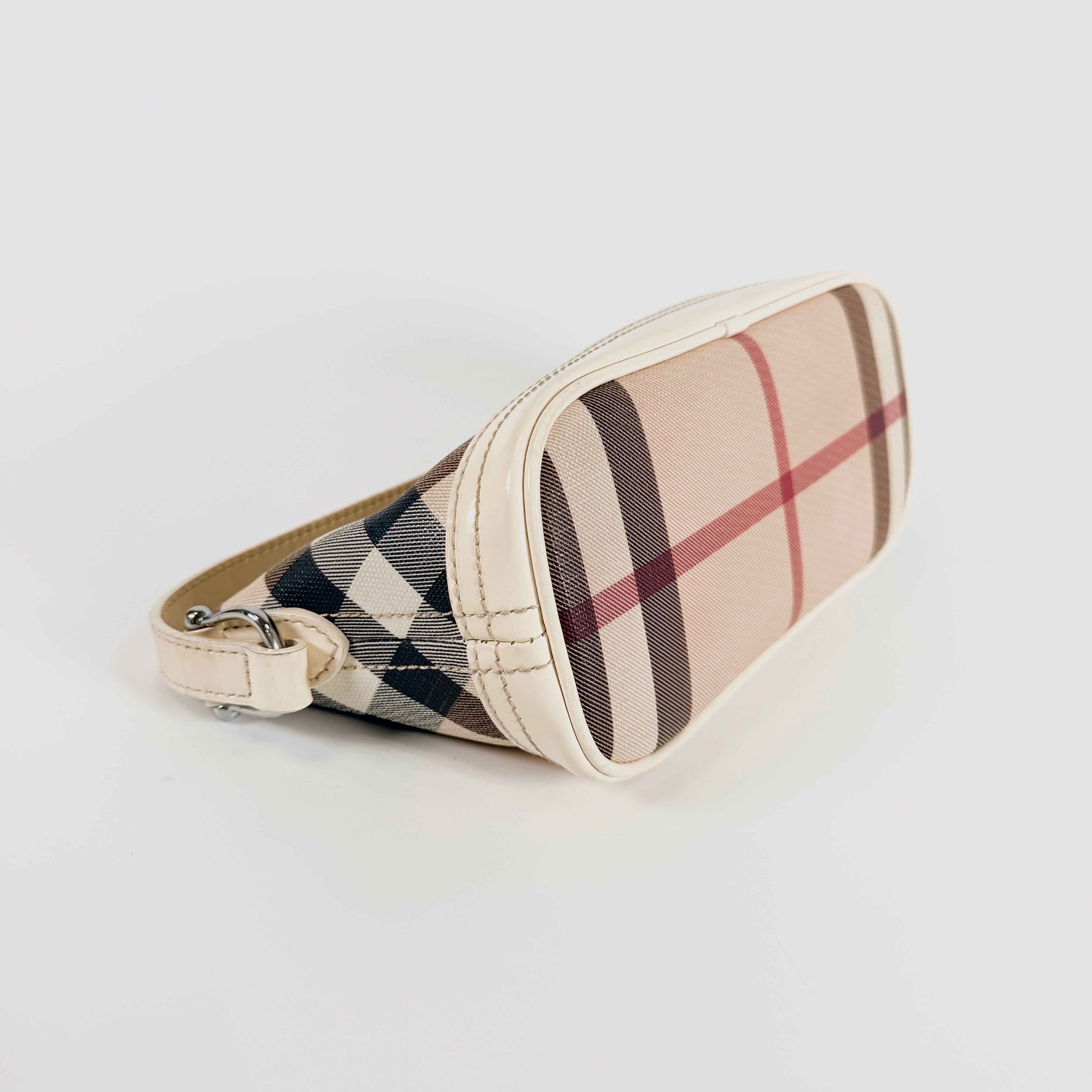 2606 secondhand BURBERRY check hand bag