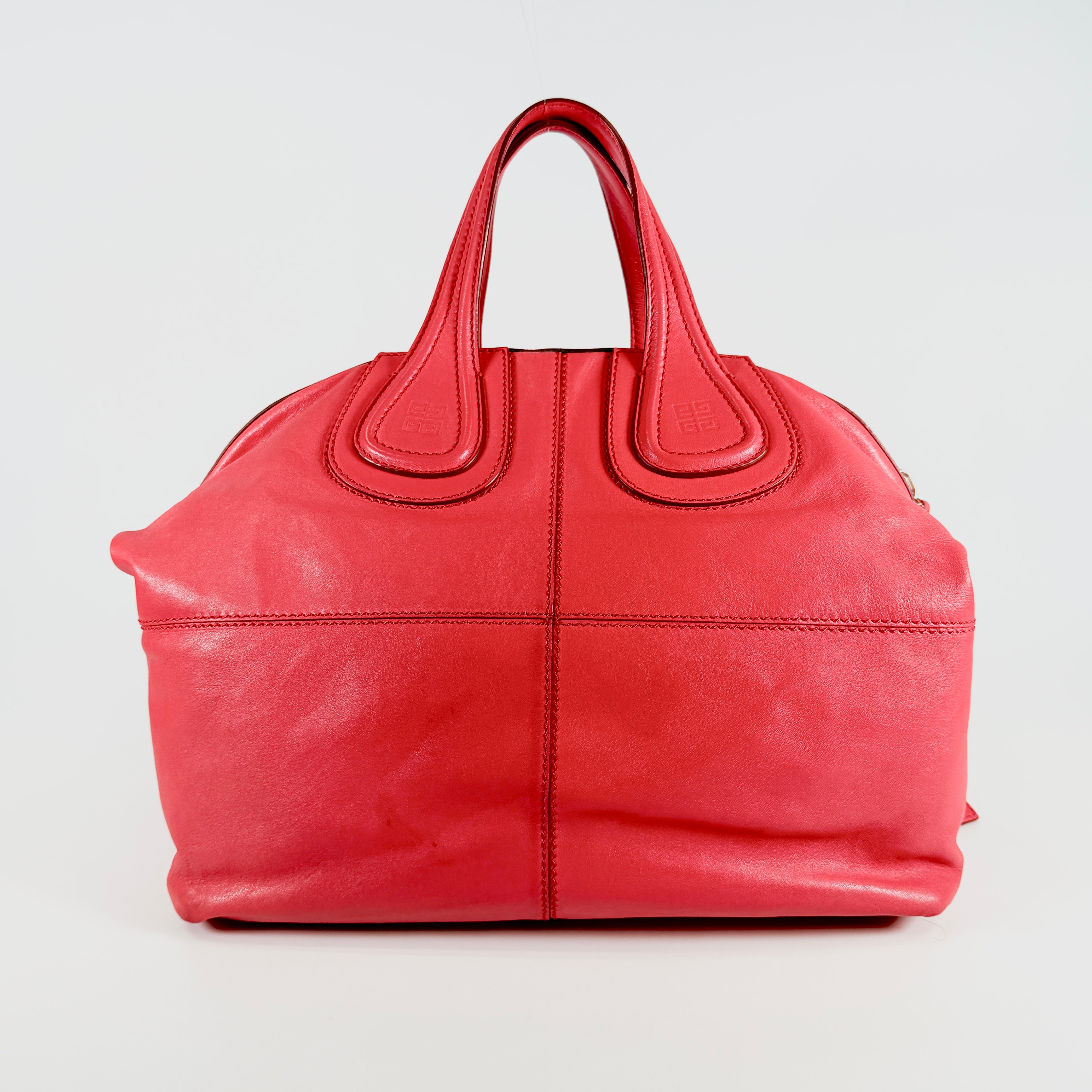 2608 secondhand GIVENCHY van Nightingale