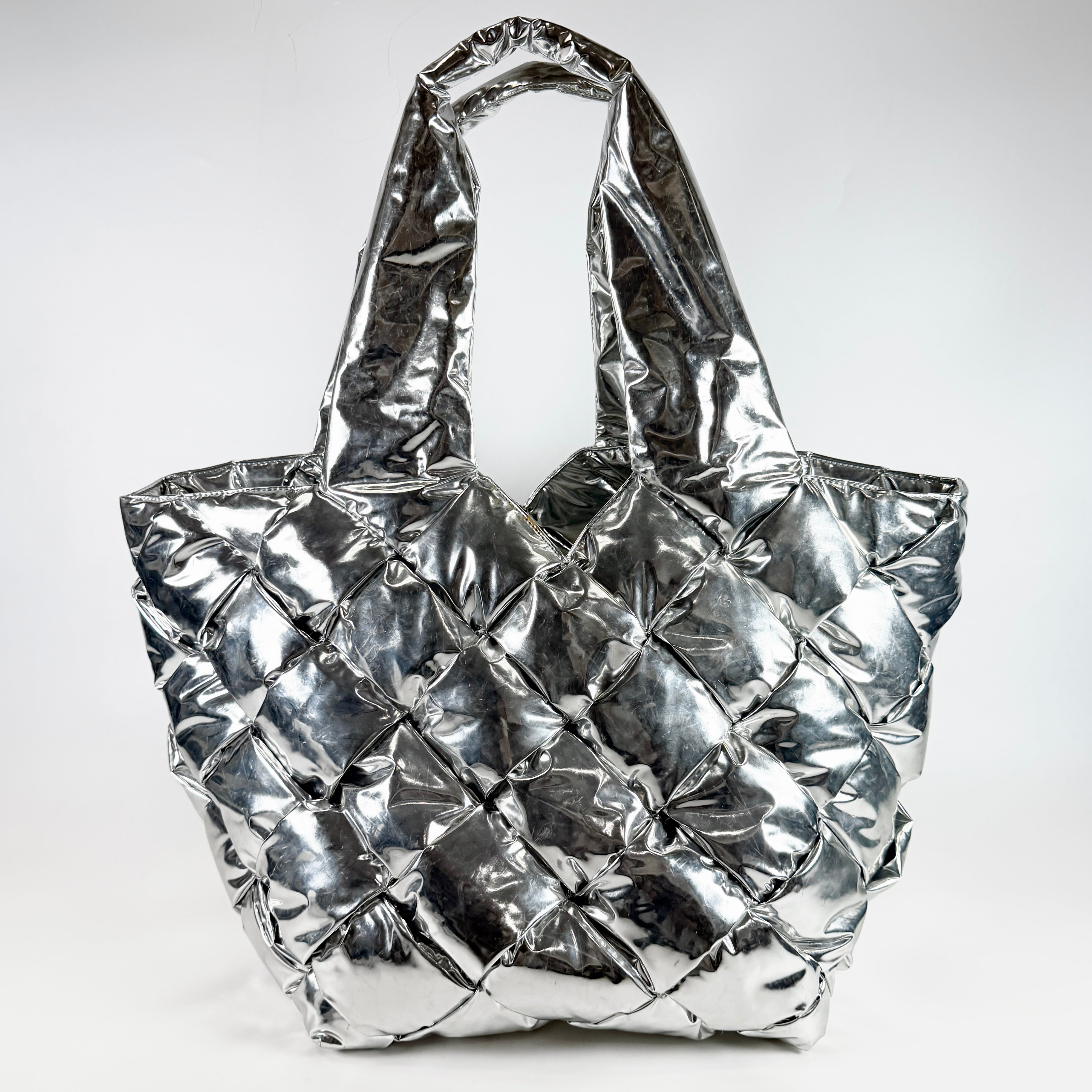 2608 secondhand Bottega Veneta Padded Tote Bag With Pouch
