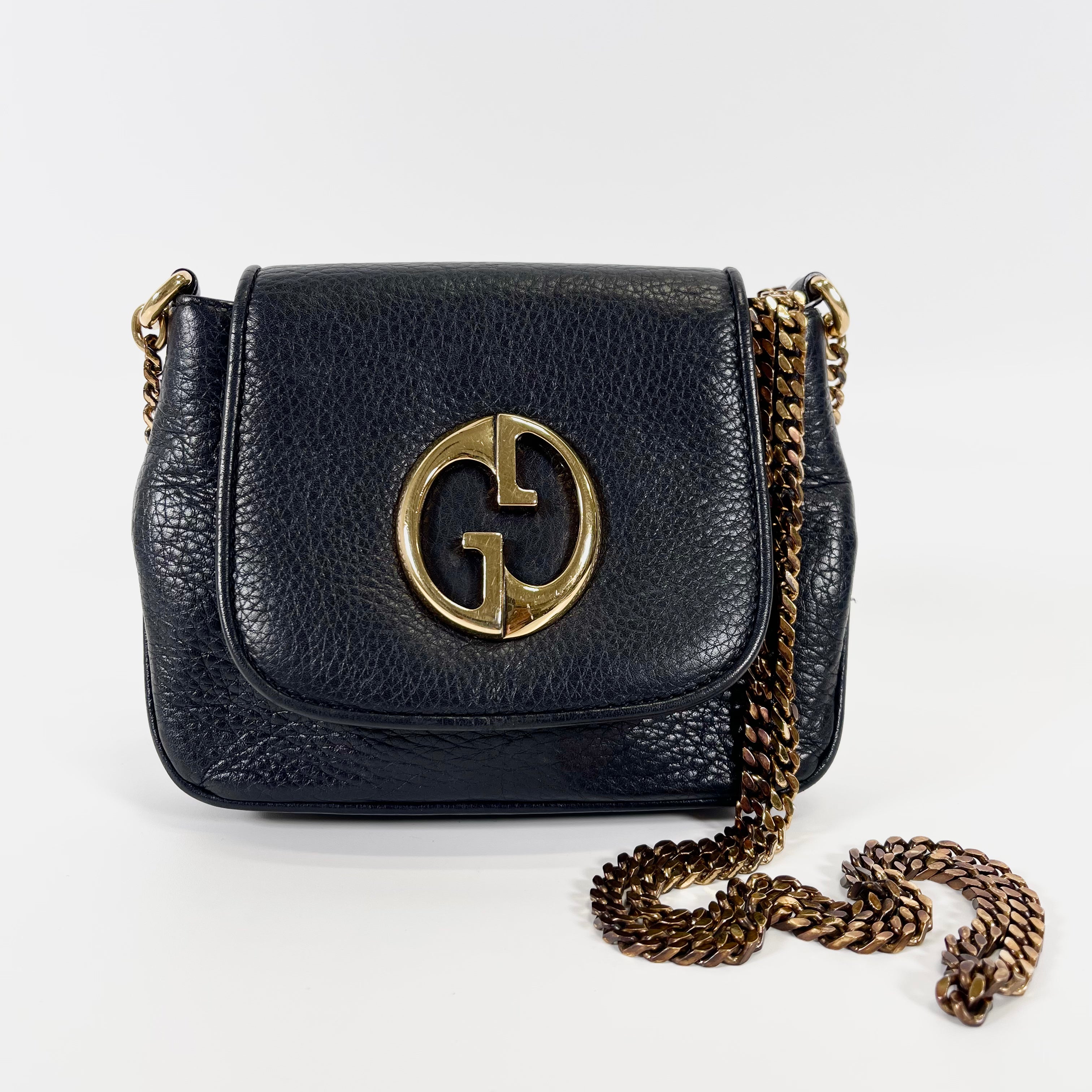 2604 secondhand GUCCI Chain Shoulder Bag
