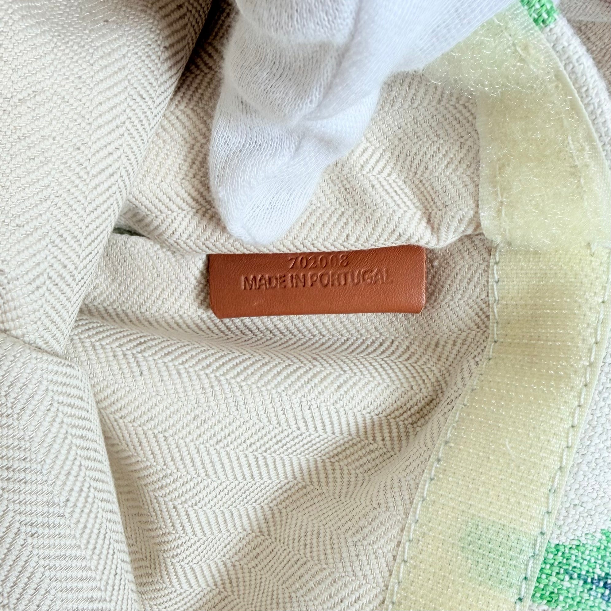 2608 secondhand LOEWE canvas Tote Bag