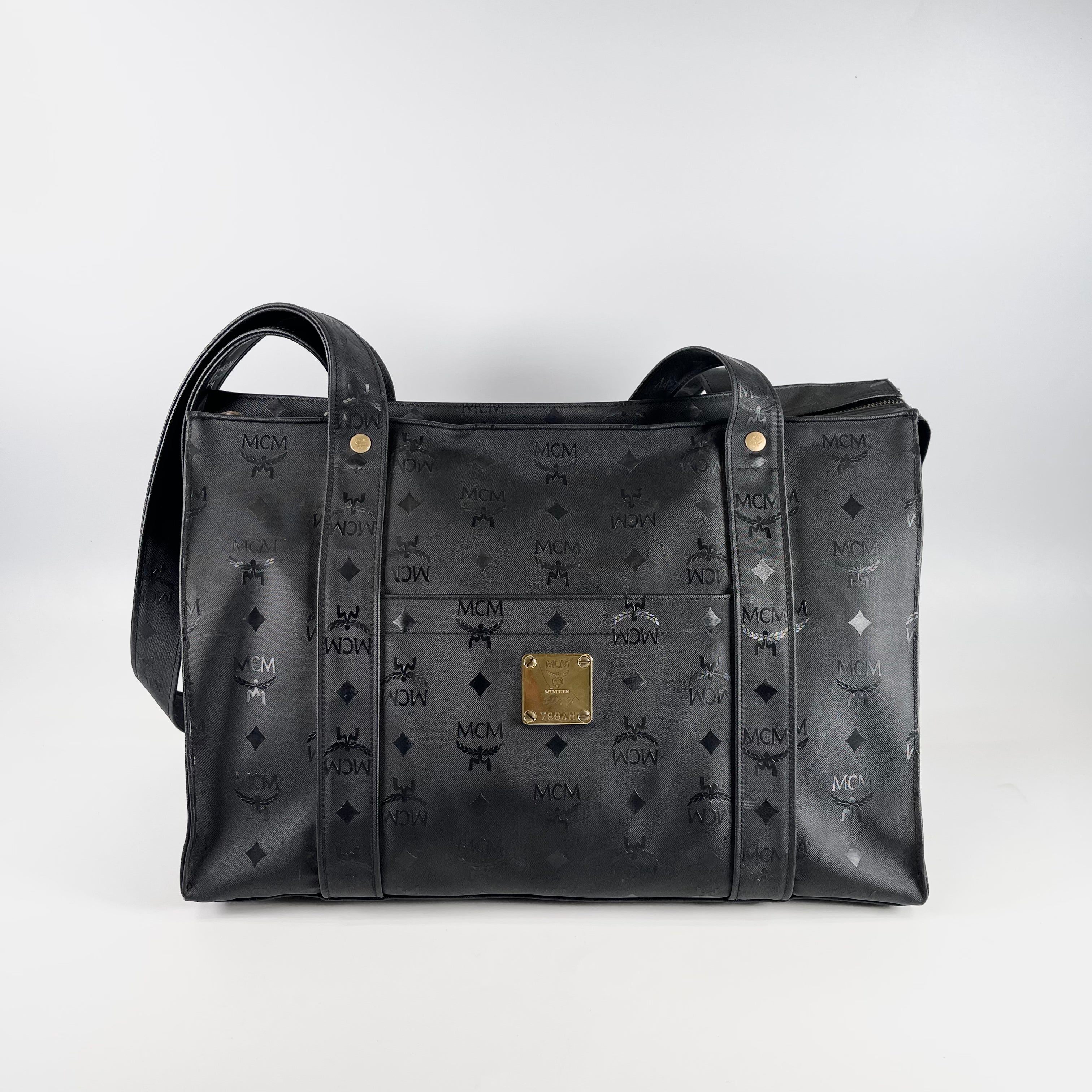 2602 secondhand MCM Visetos Tote Bag