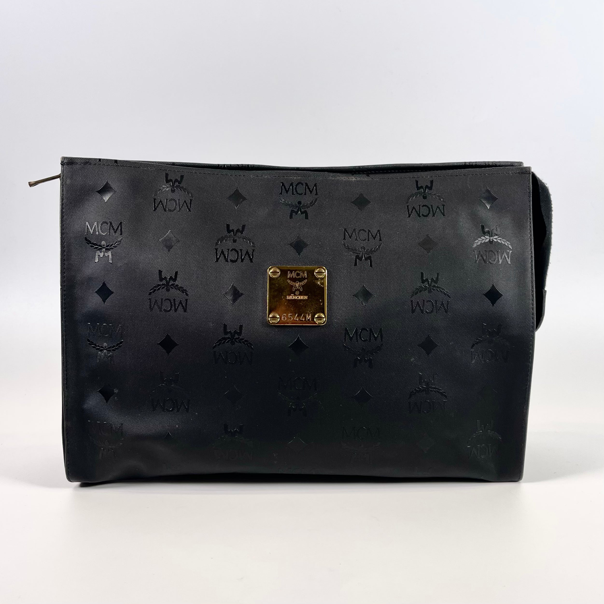 2512 secondhand  MCM Visetos clutchbag