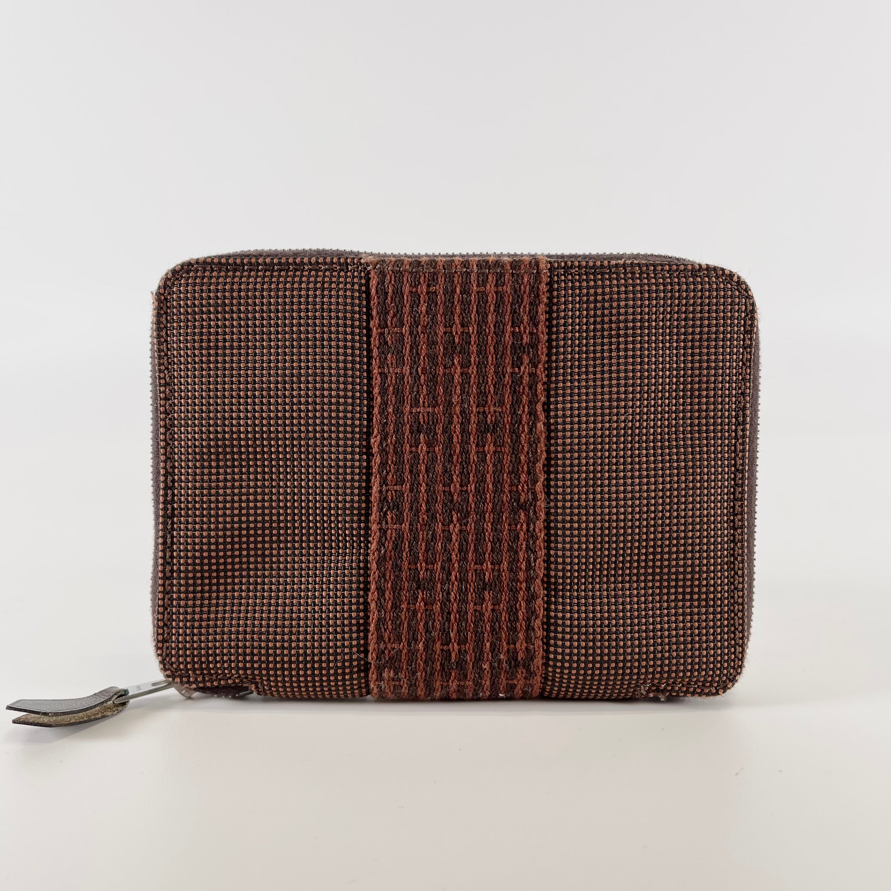 2603 secondhand HERMES Air Line Perth PM round fastener Brown