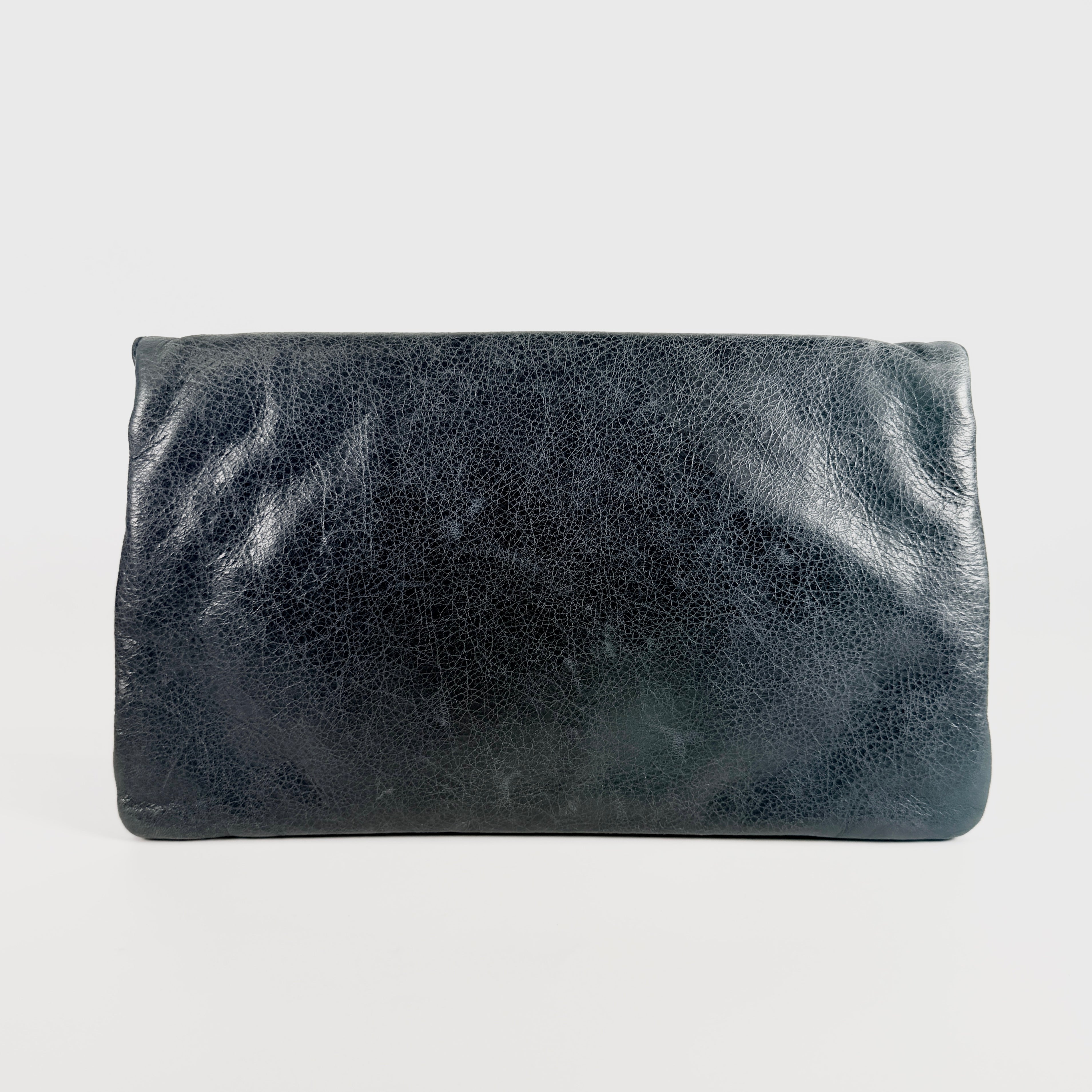 2608 secondhand BALENCIAGA Classic Clutch Grey