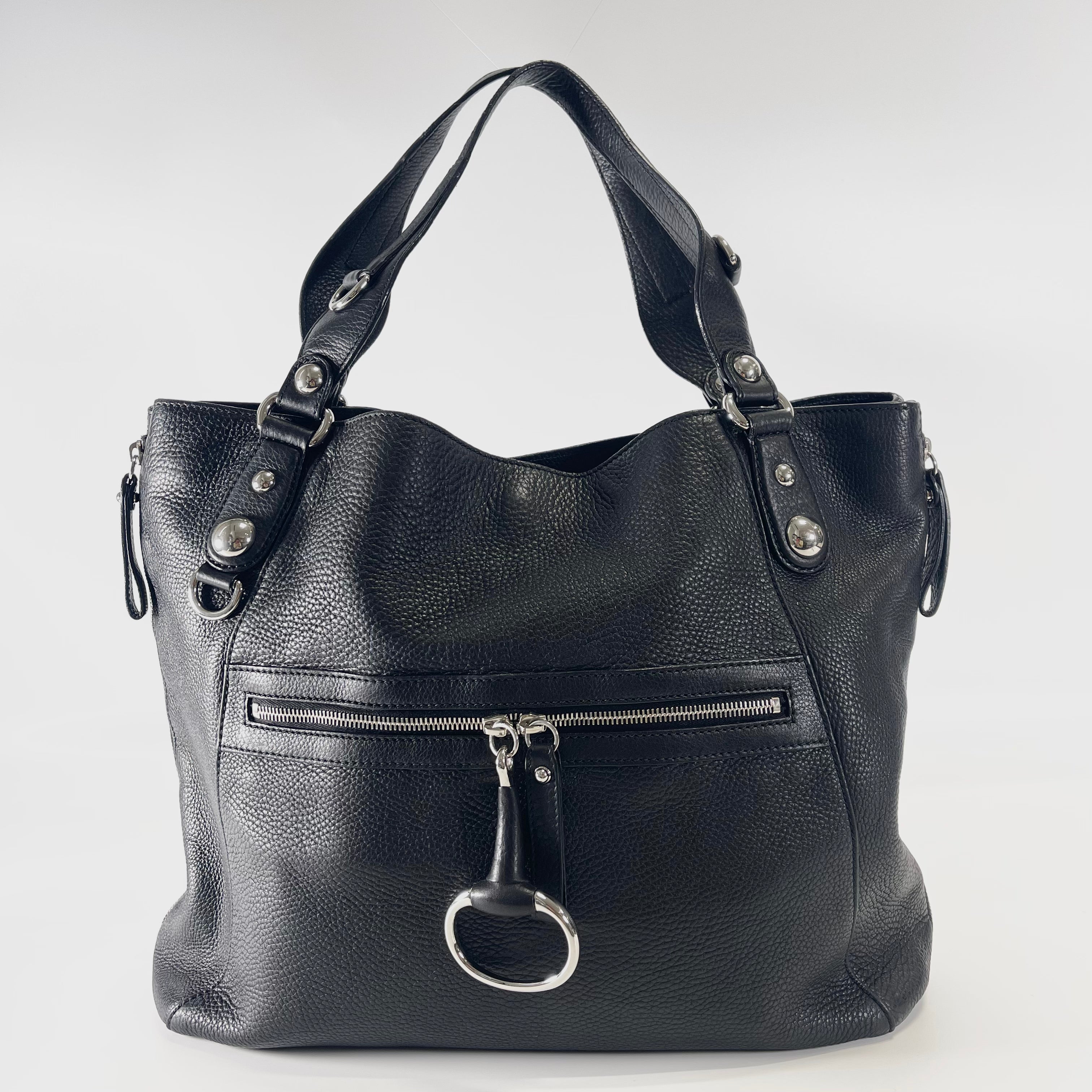 2603 secondhand GUCCI hand bag