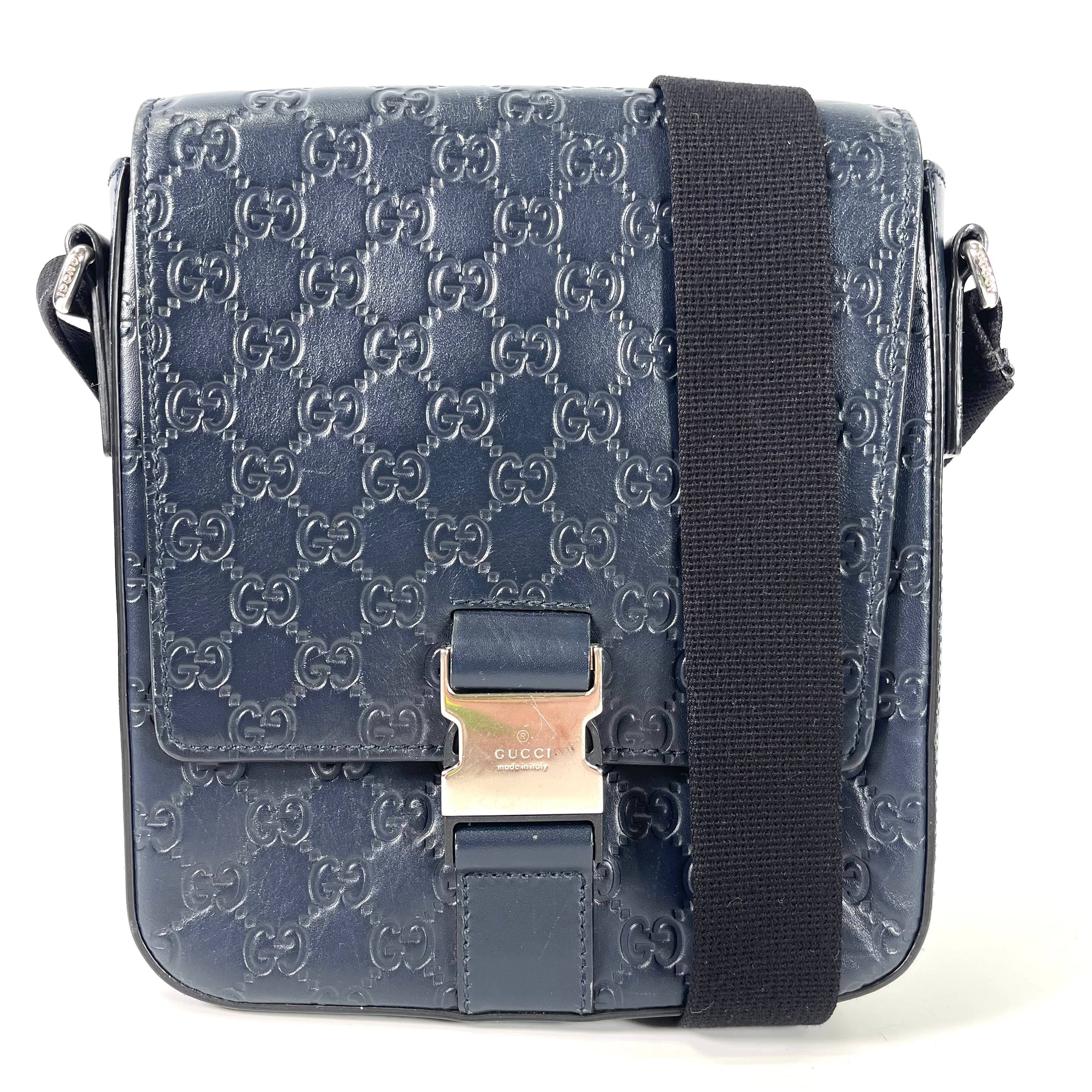 2509 GUCCI Guccissima Shoulder Bag