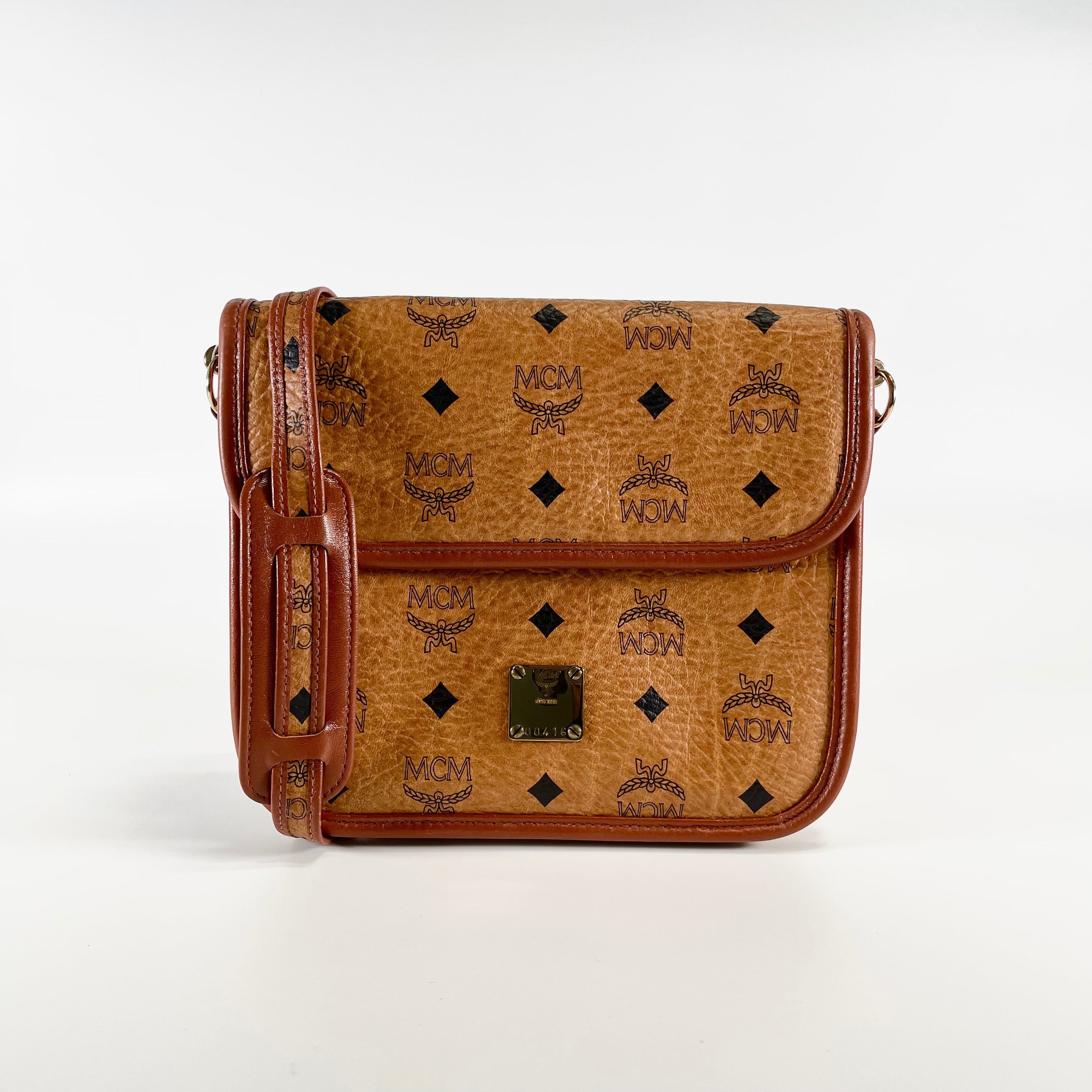 2601 secondhand MCM Shoulder bag