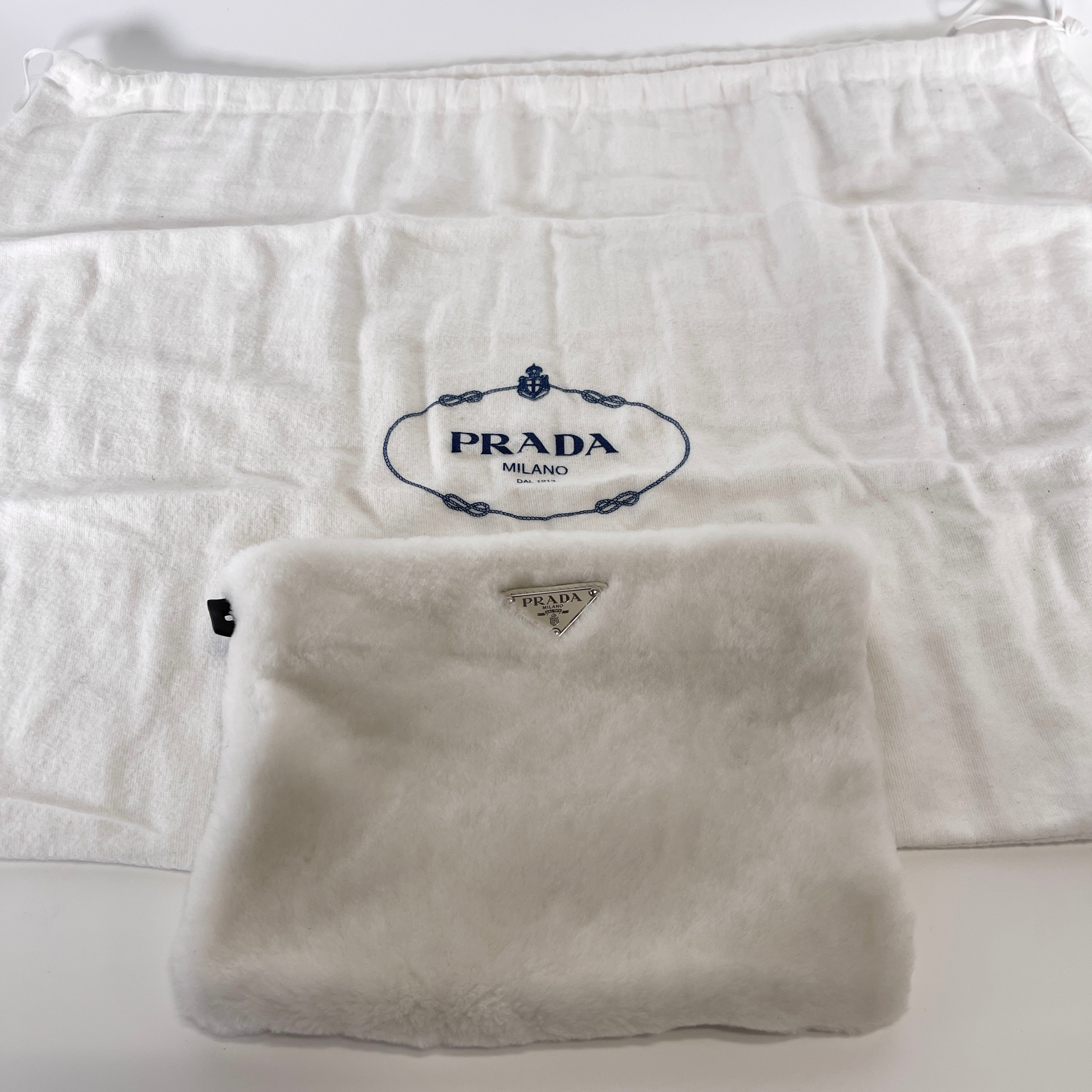 2604 secondhand PRADA Tote Bag