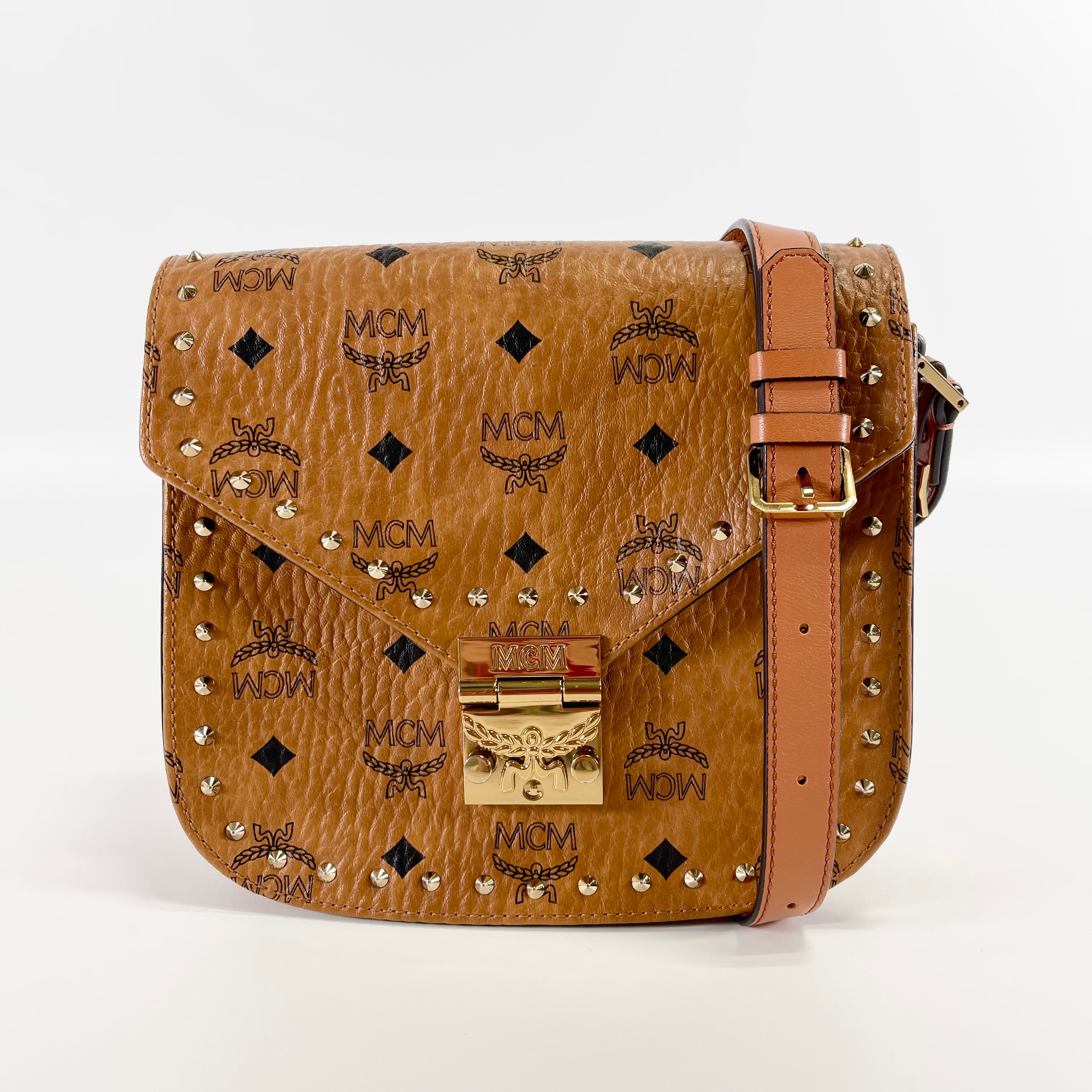 2602 secondhand MCM Visetos leather x studs Shoulder bag Brown