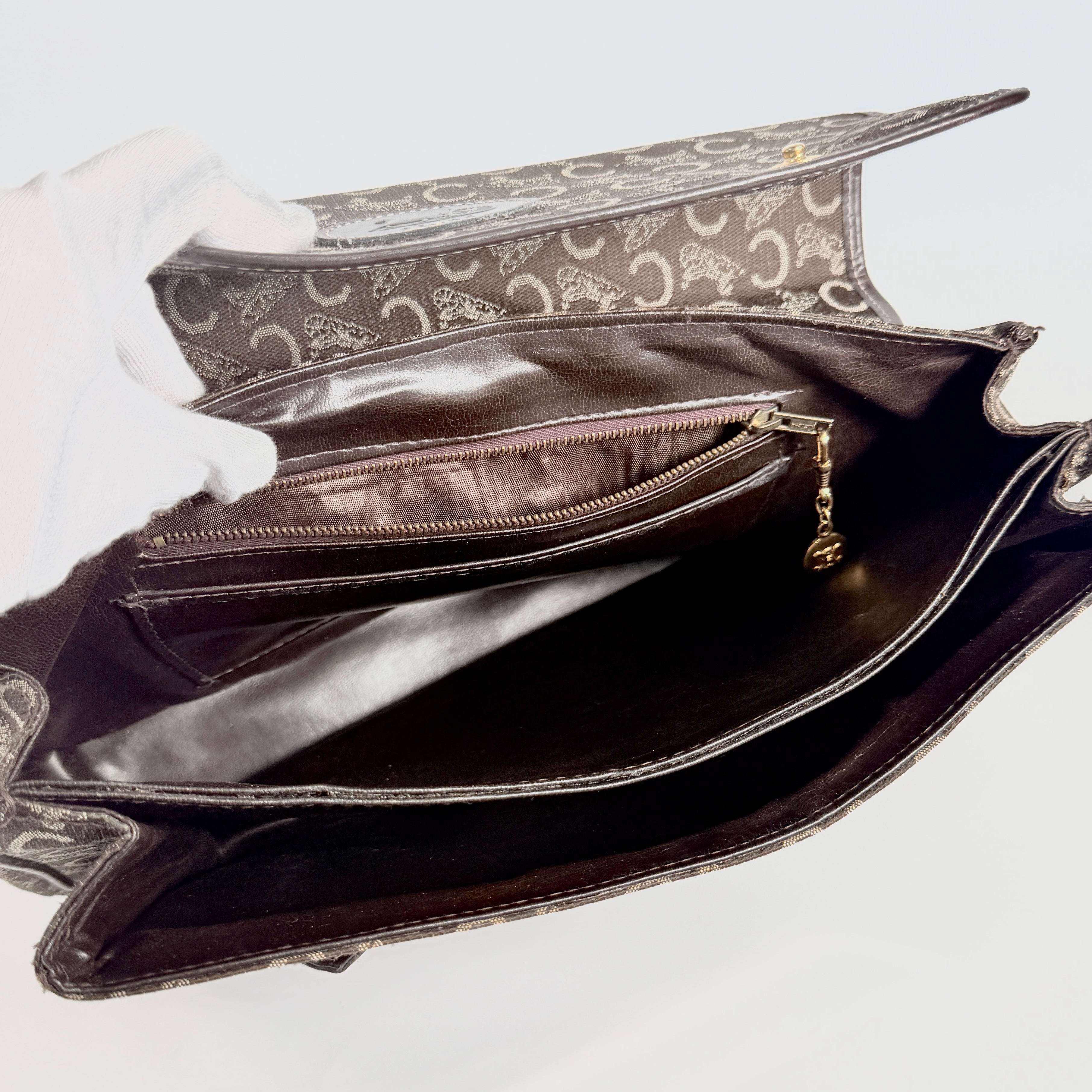 2608 secondhand CELINE hand bag