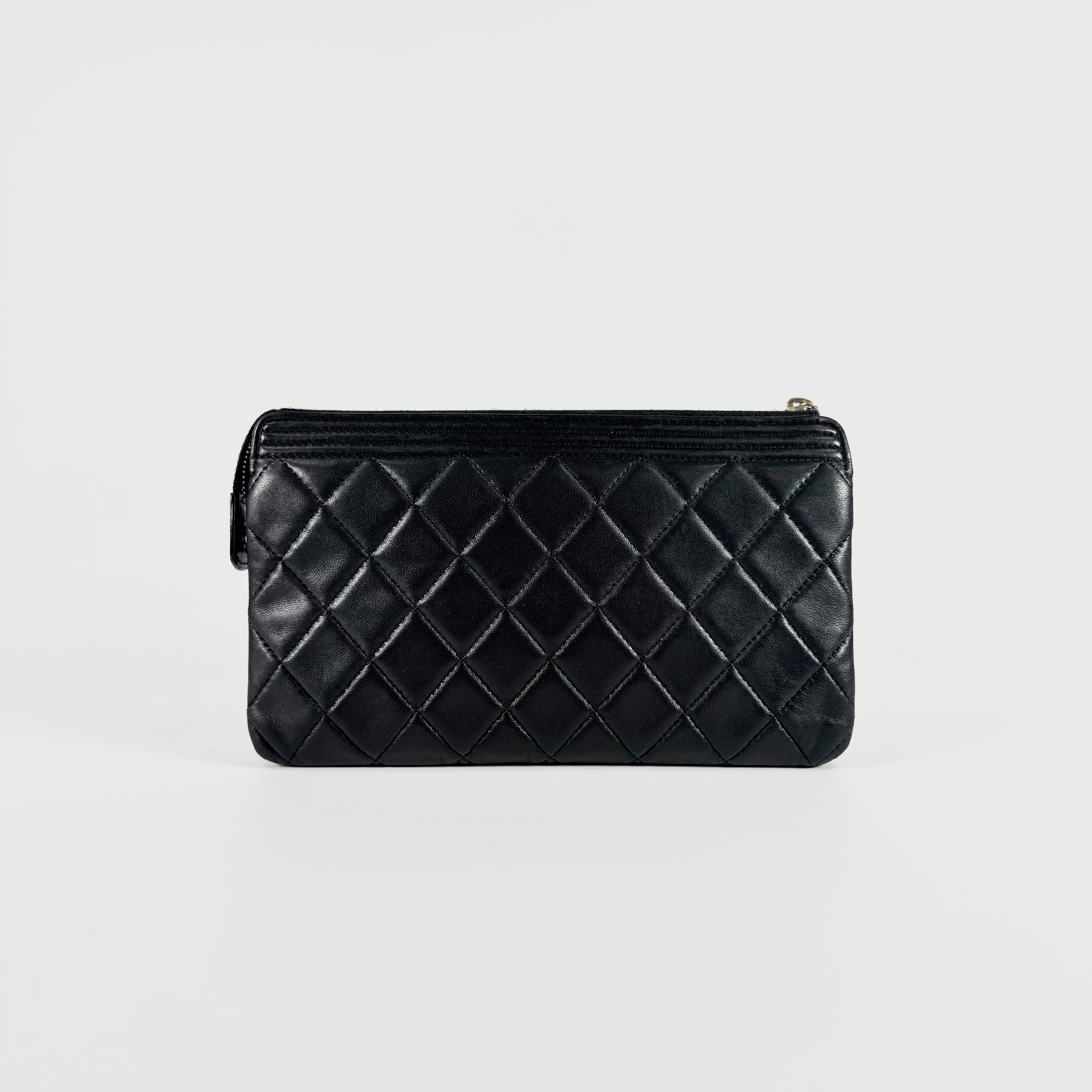 2608 secondhand CHANEL Lambskin Wallet Black
