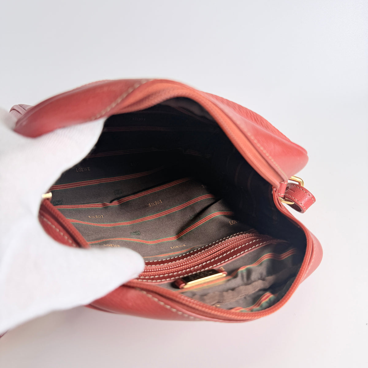 2606 secondhand LOEWE Shoulder bag