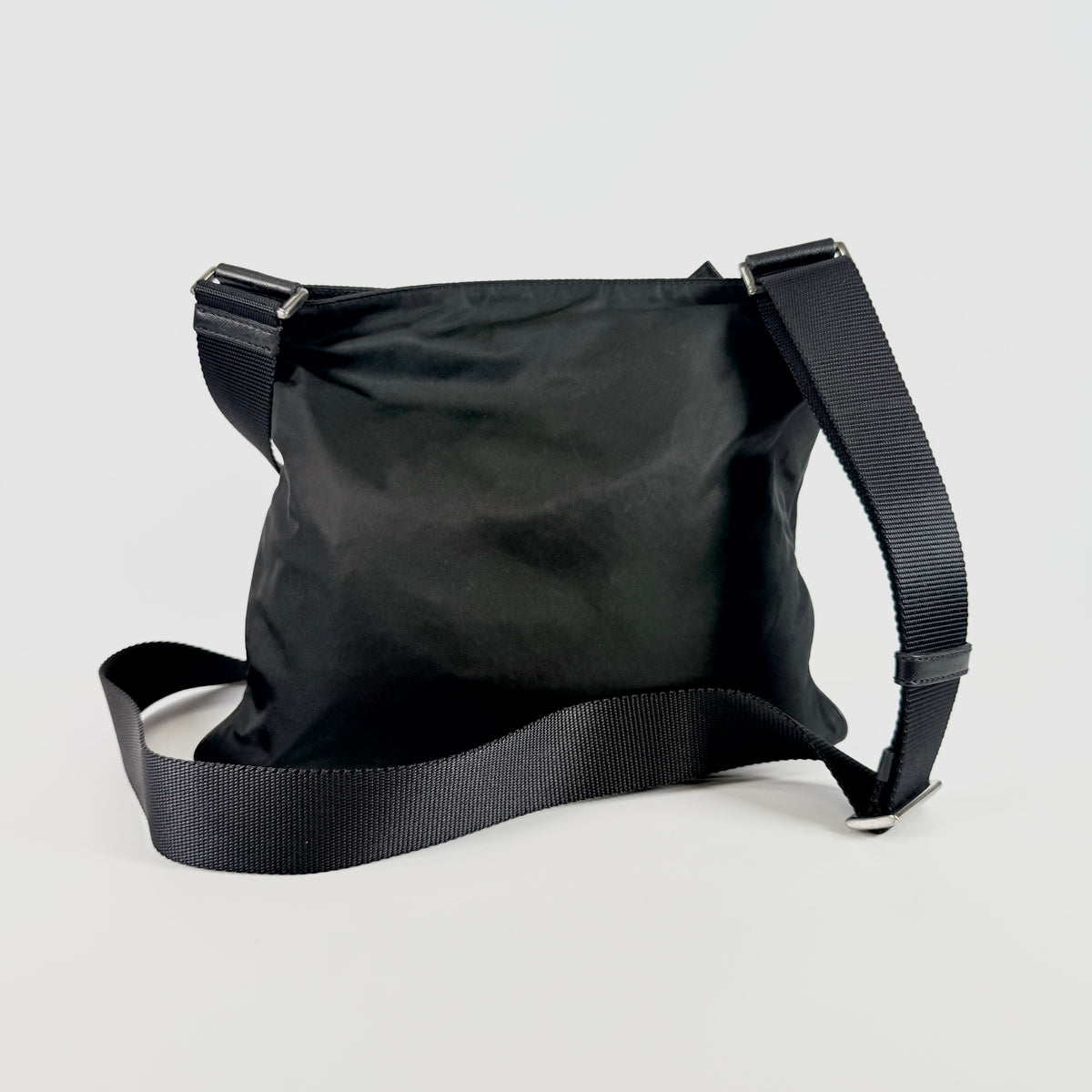 2606 secondhand PRADA nylon Shoulder bag