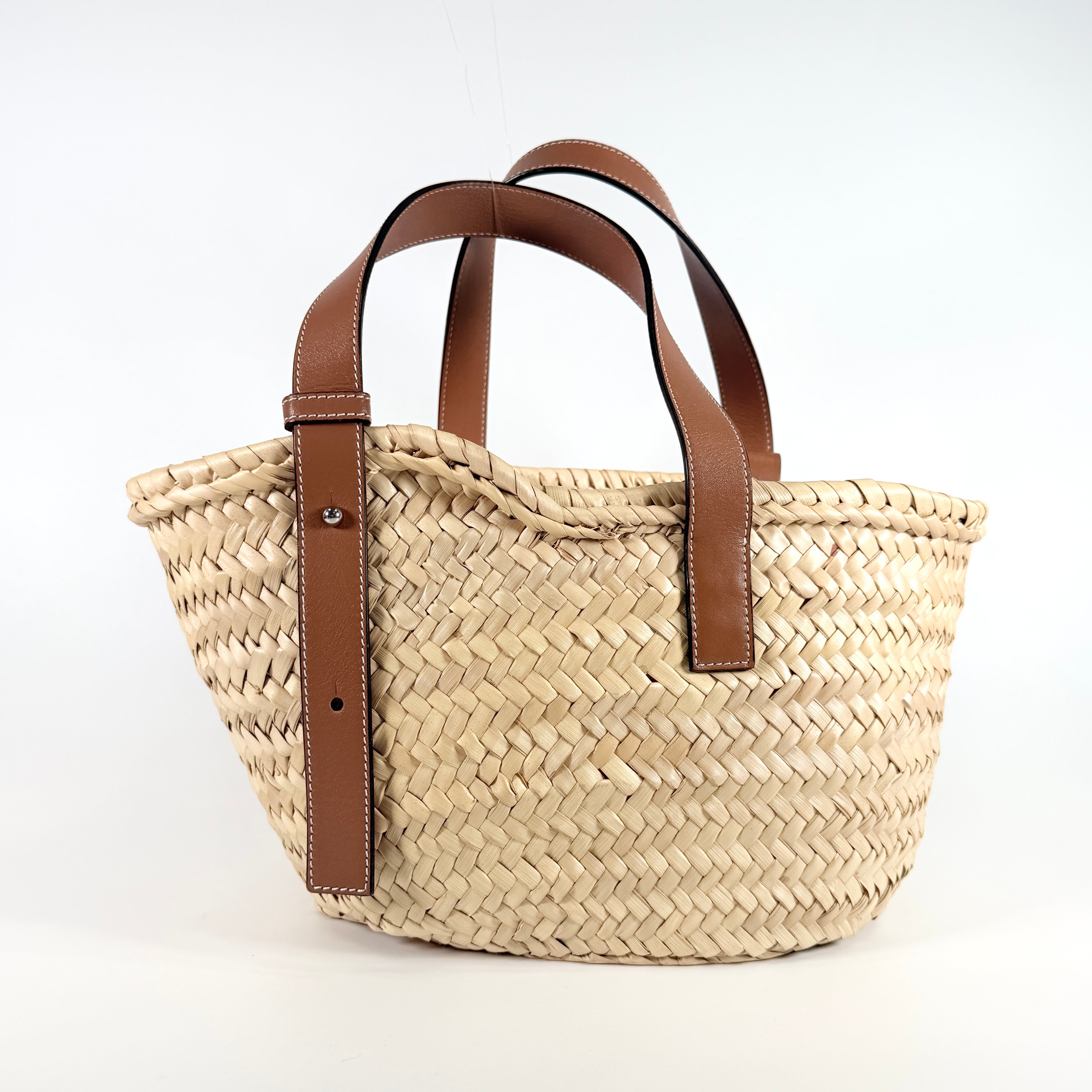 2608 secondhand LOEWE Logo Basket Bag