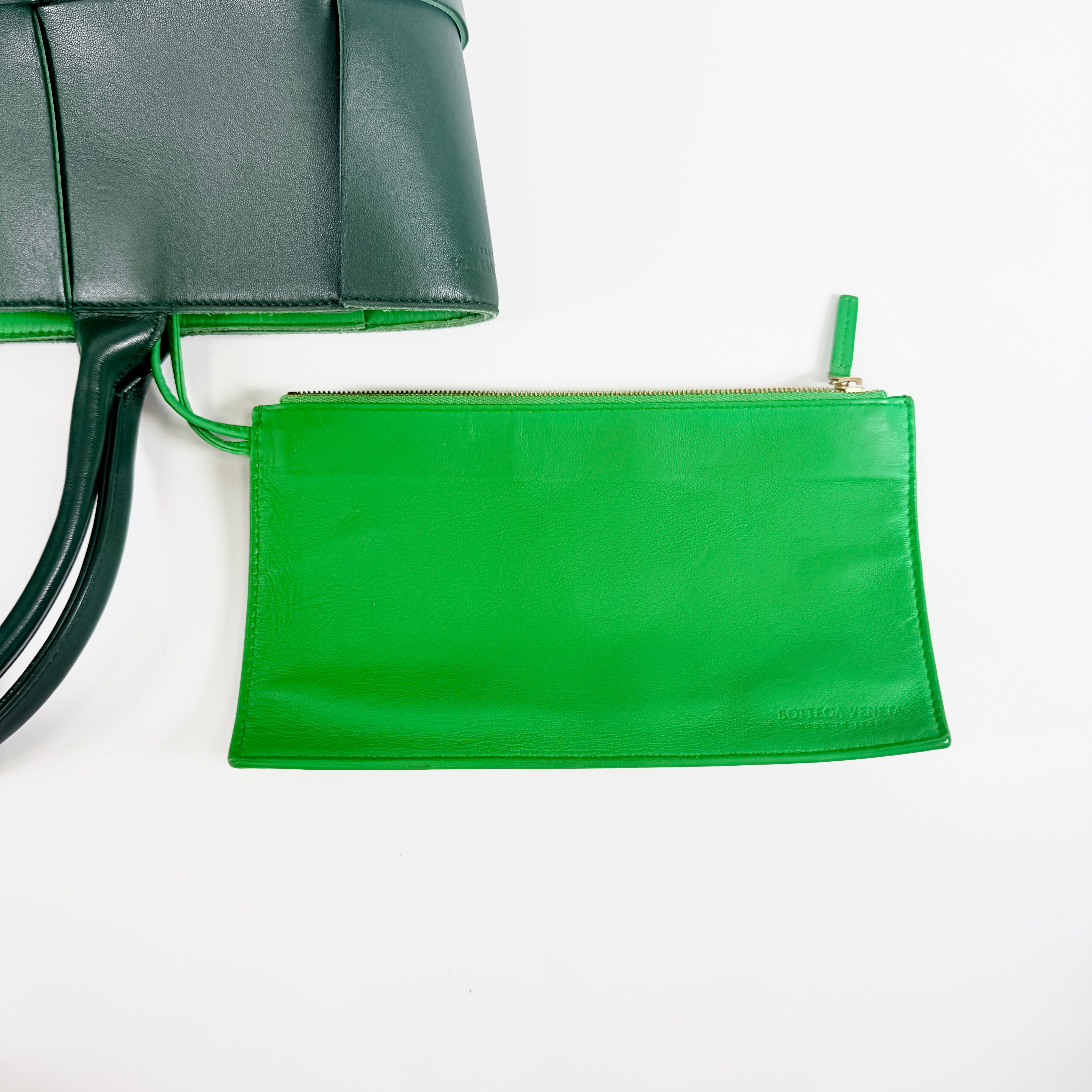 2608 secondhand BOTTEGA VENETA Arco Tote Bag