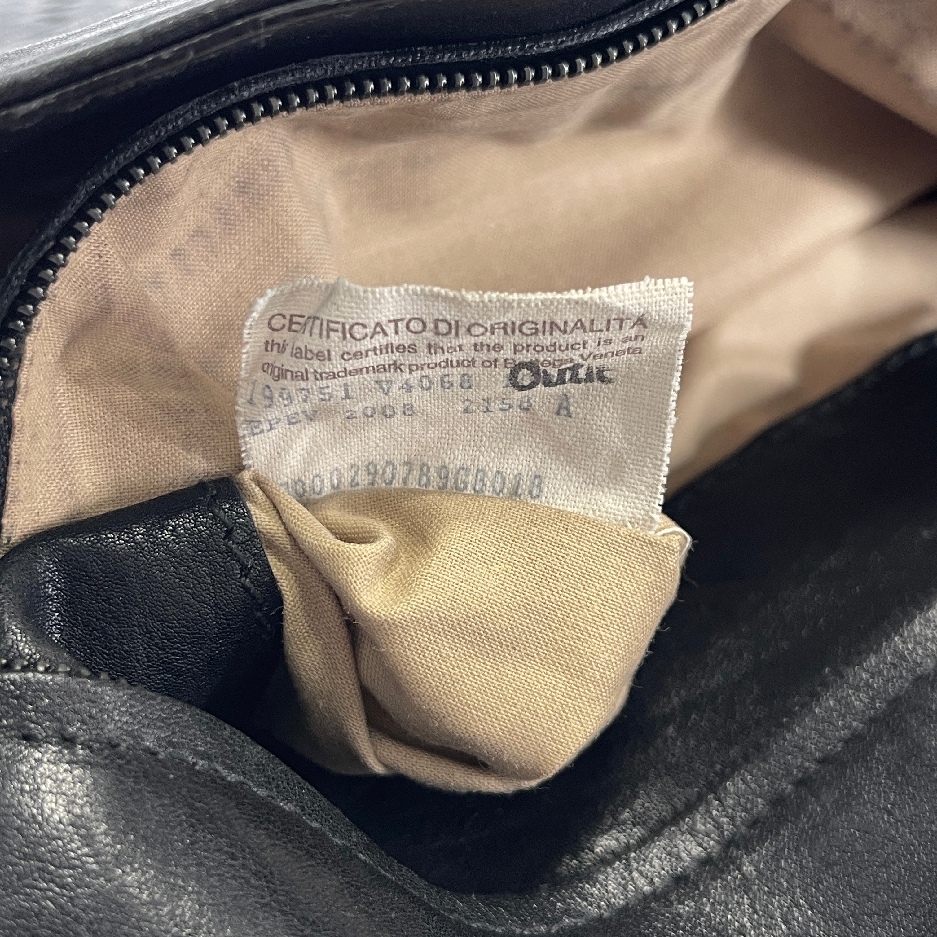 2604 secondhand BOTTEGA VENETA Intrecciato shoulder black