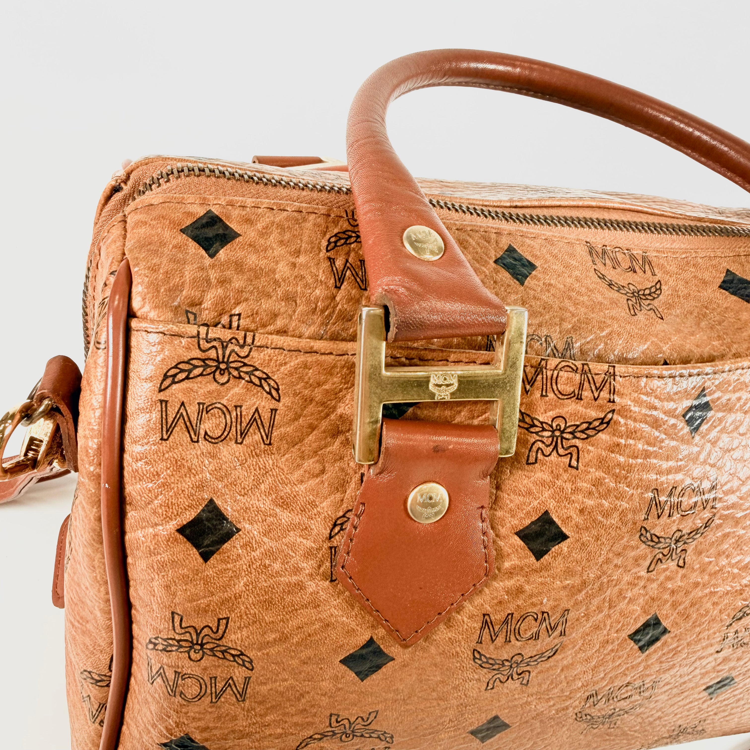 2606 secondhand MCM 2Way bag