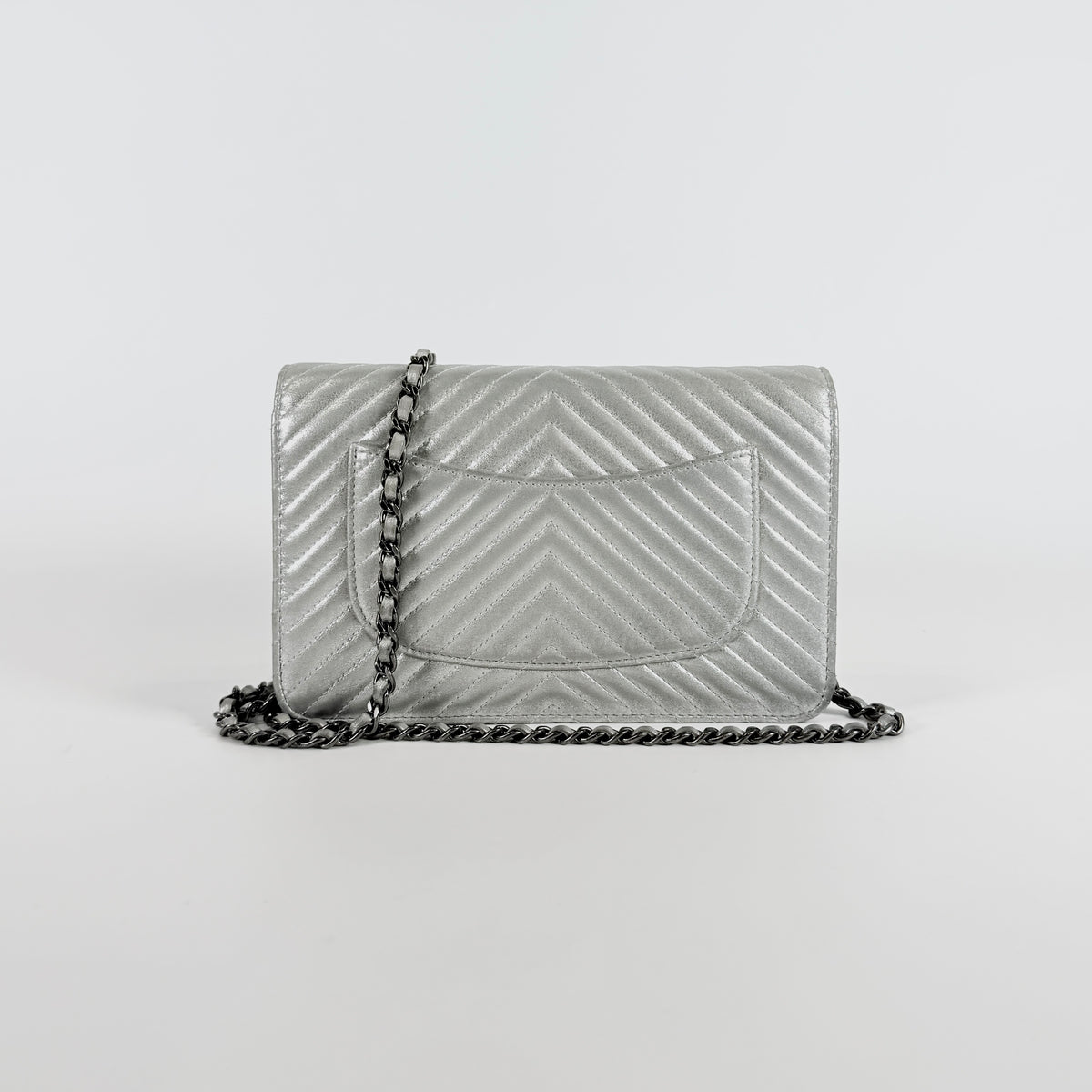 2607 secondhand CHANEL Chain Wallet