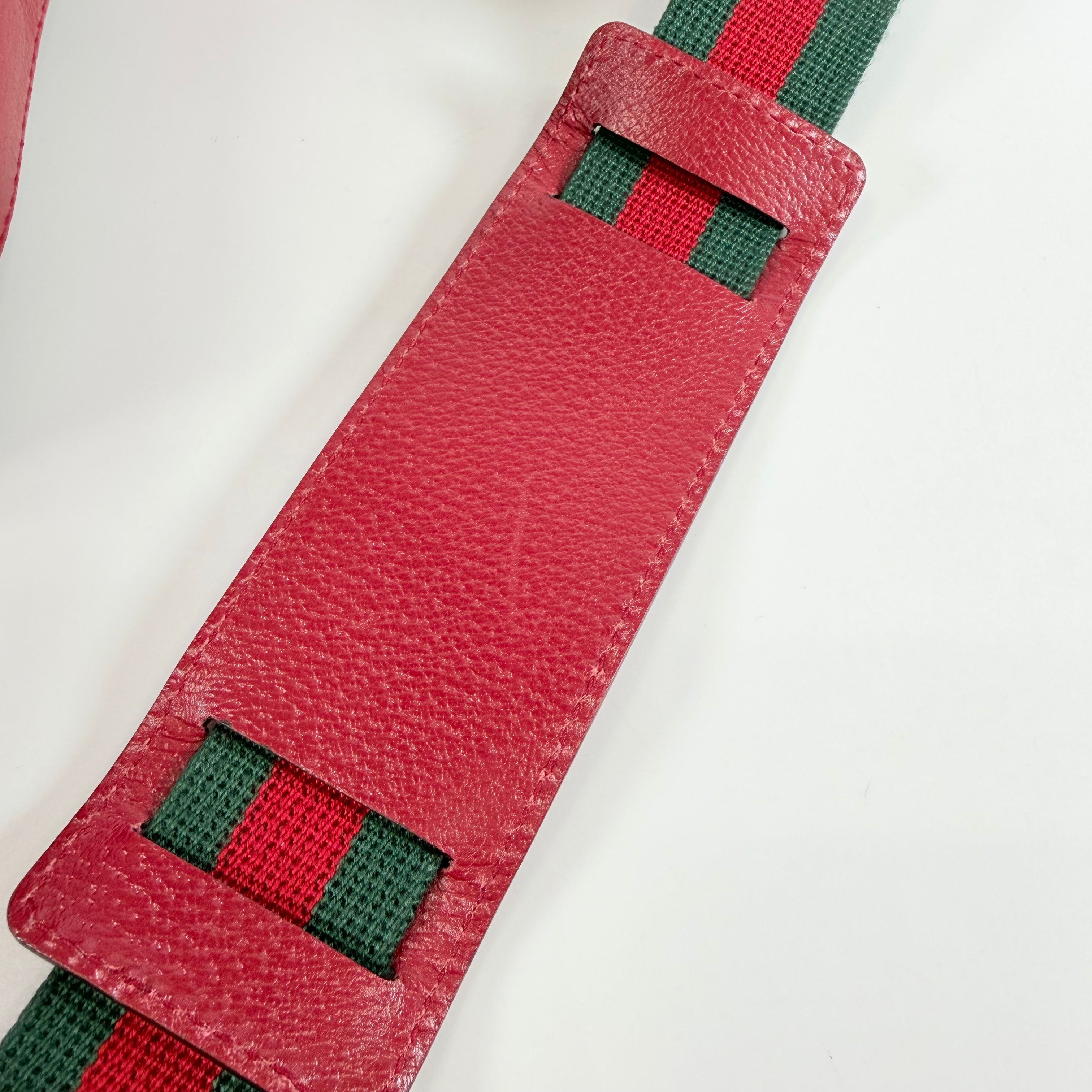 2608 secondhand GUCCI GG Supreme Tian PVC× leather Shoulder bag beige × Red 450947