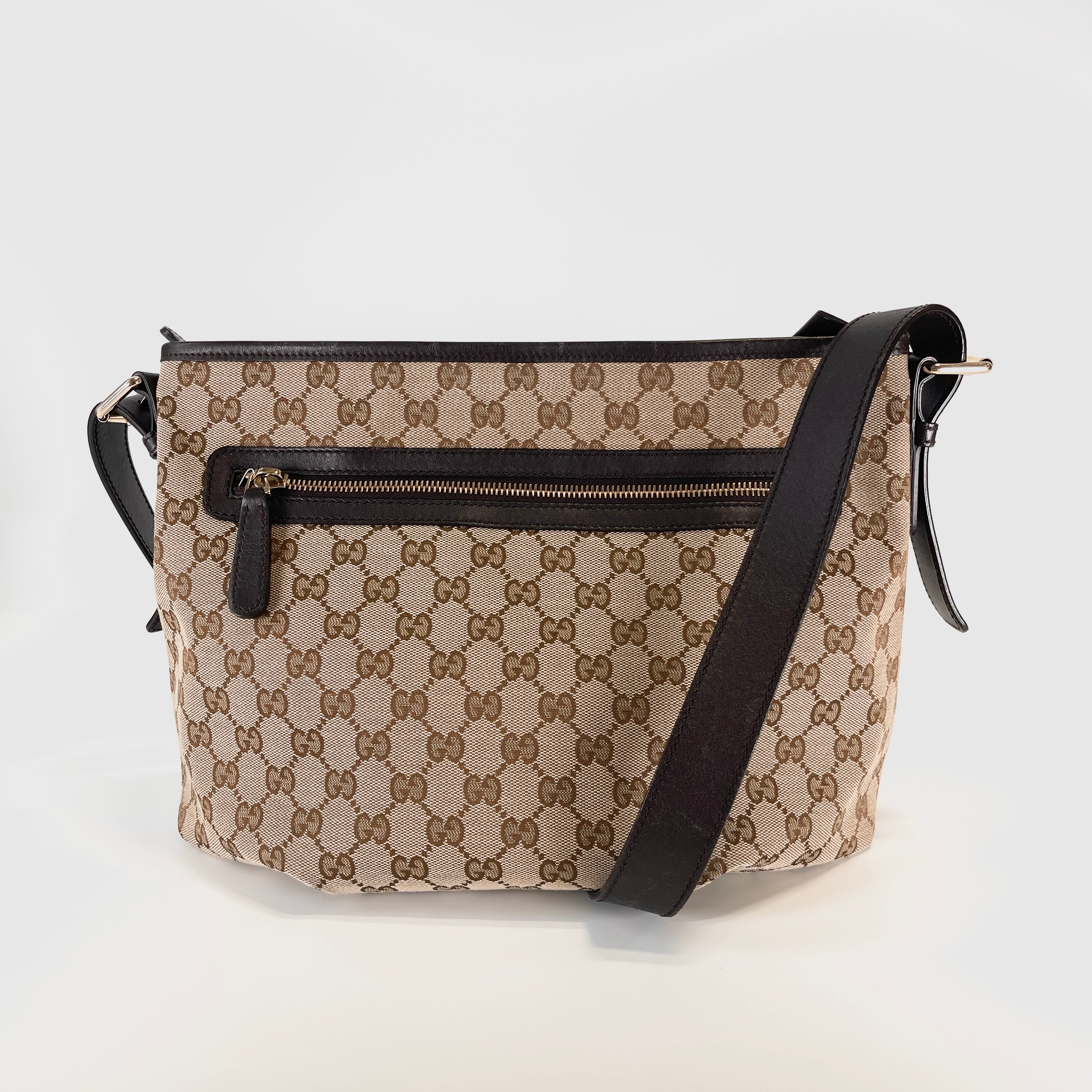 2603 secondhand GUCCI brand bag canvas One shoulder beige fastener 92