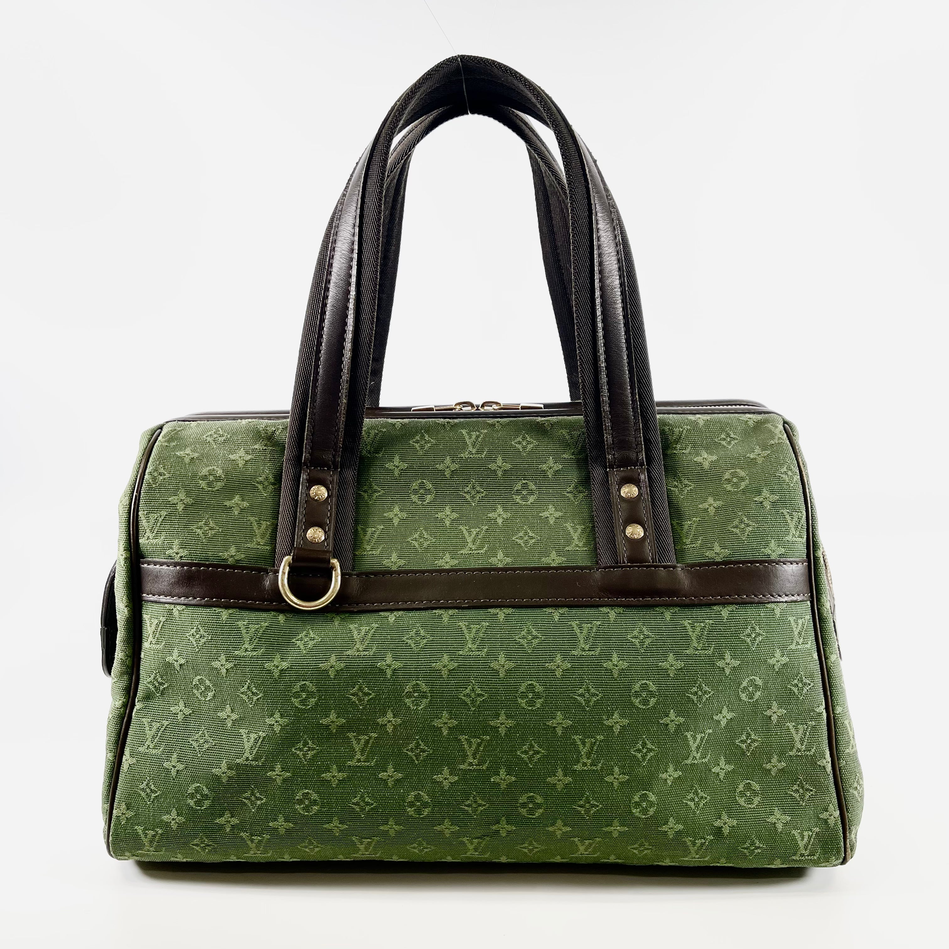 2603 secondhand LV hand bag