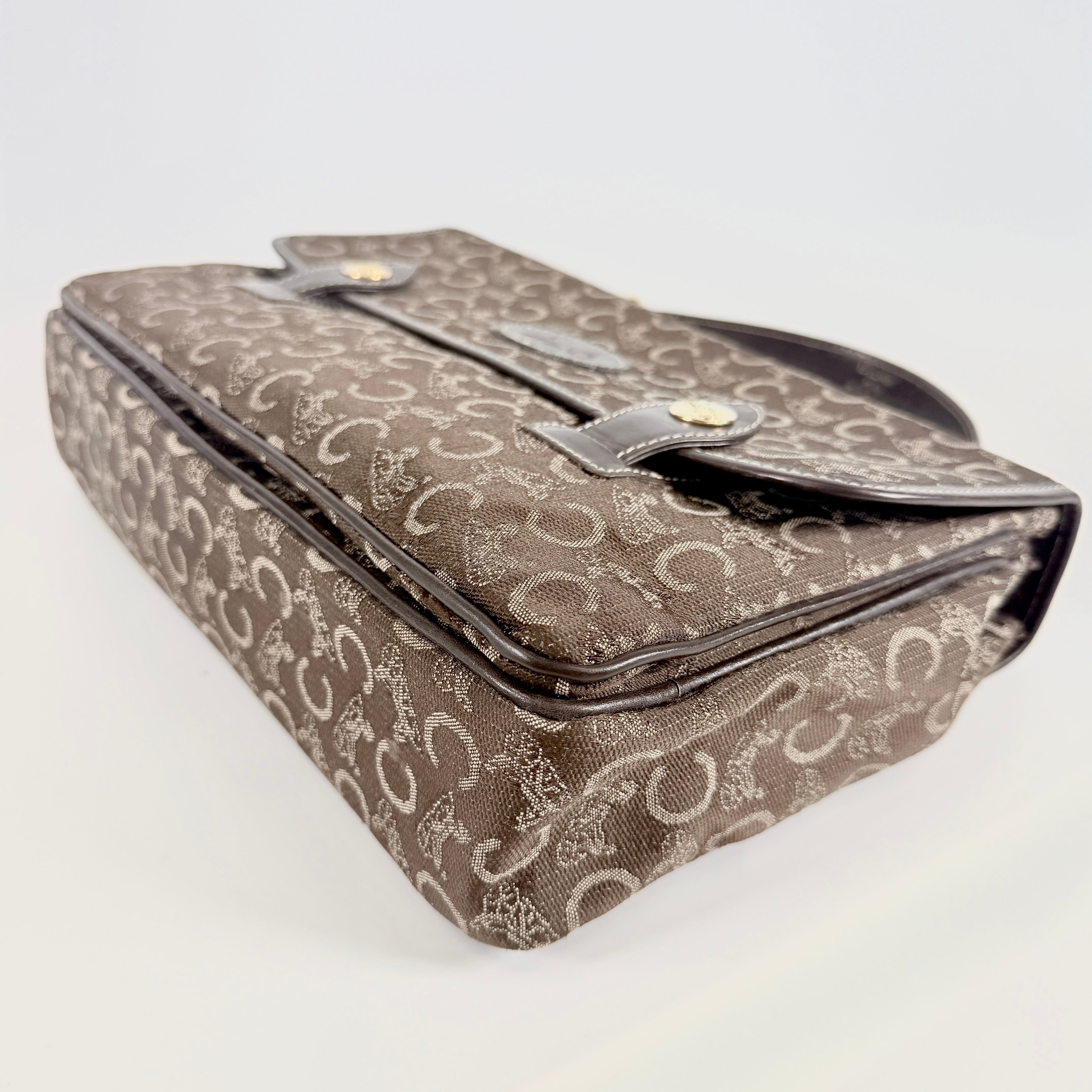 2608 secondhand CELINE hand bag