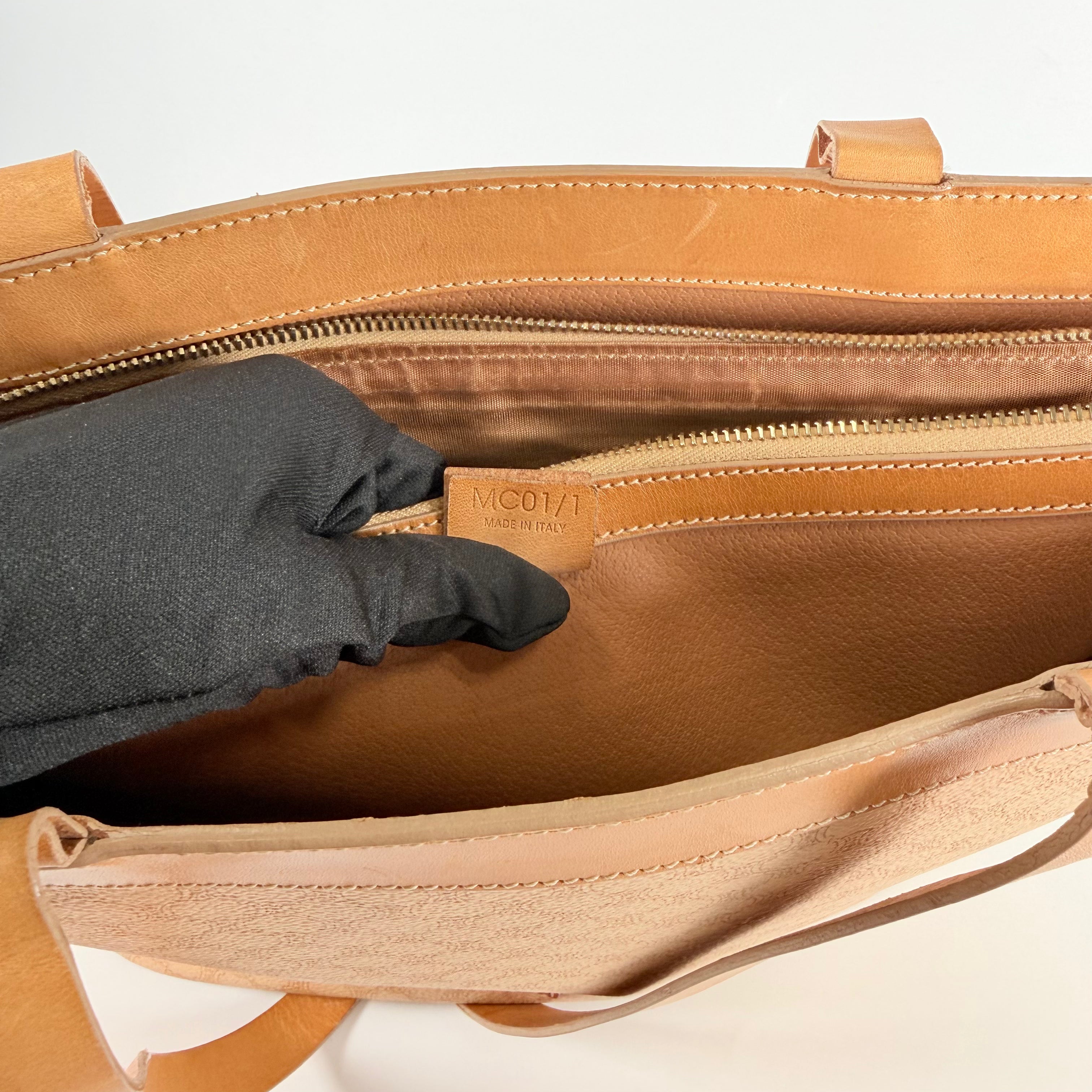 2607 secondhand CELINE Macadam Tote Bag