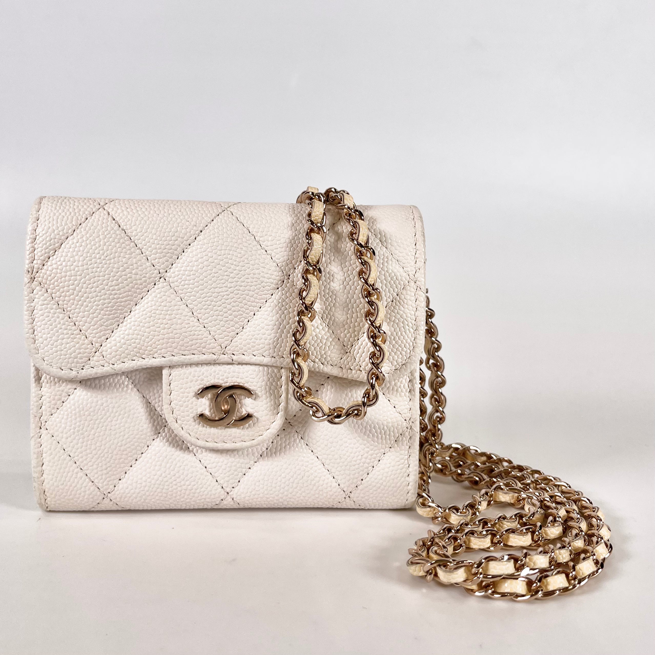 2602 secondhand CHANEL Chain Wallet