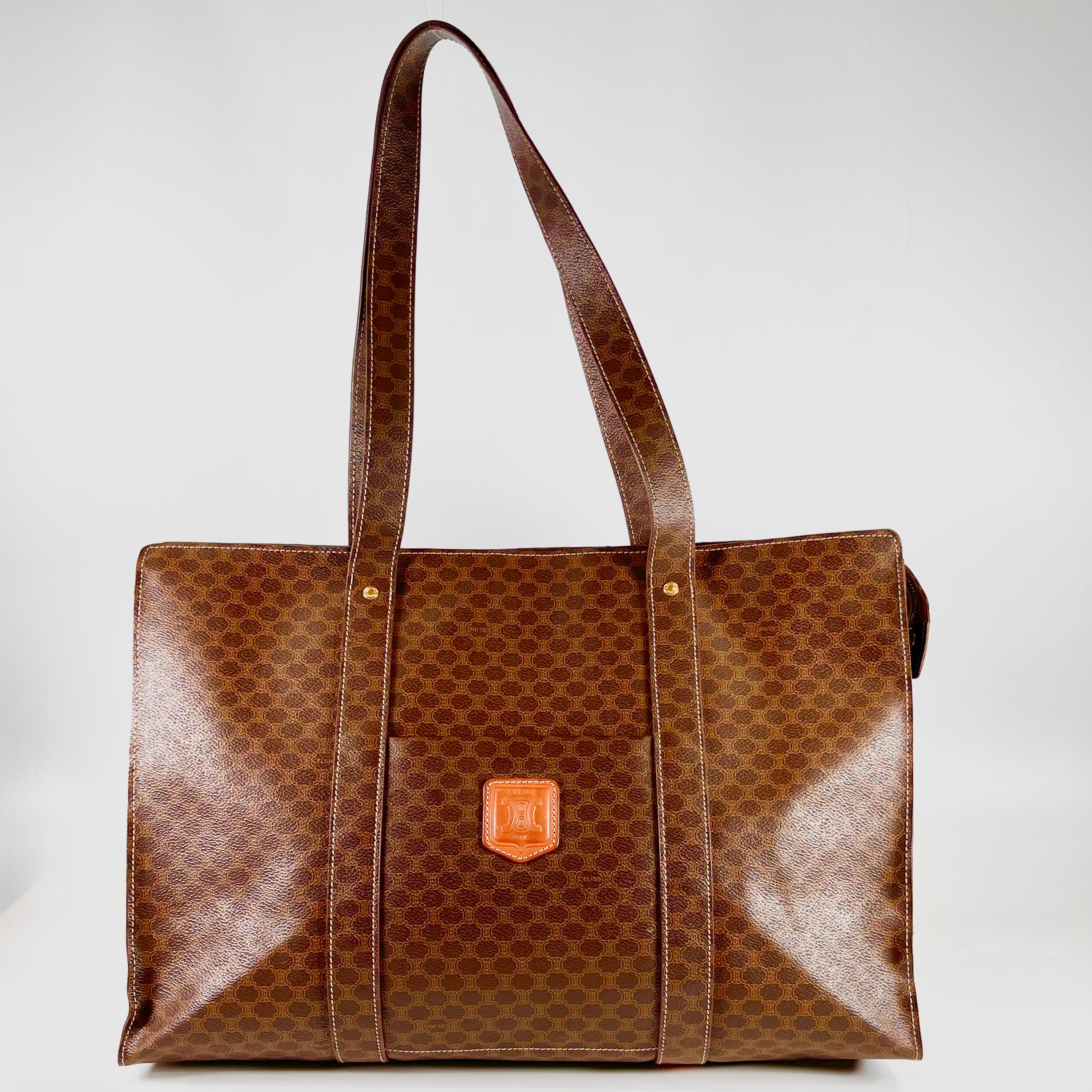 2601 secondhand CELINE Macadam Shoulder bag