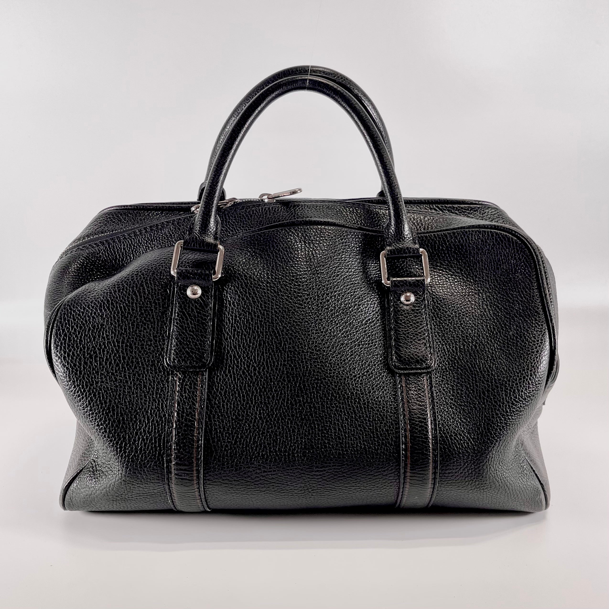 2602 secondhand LV carry Oar