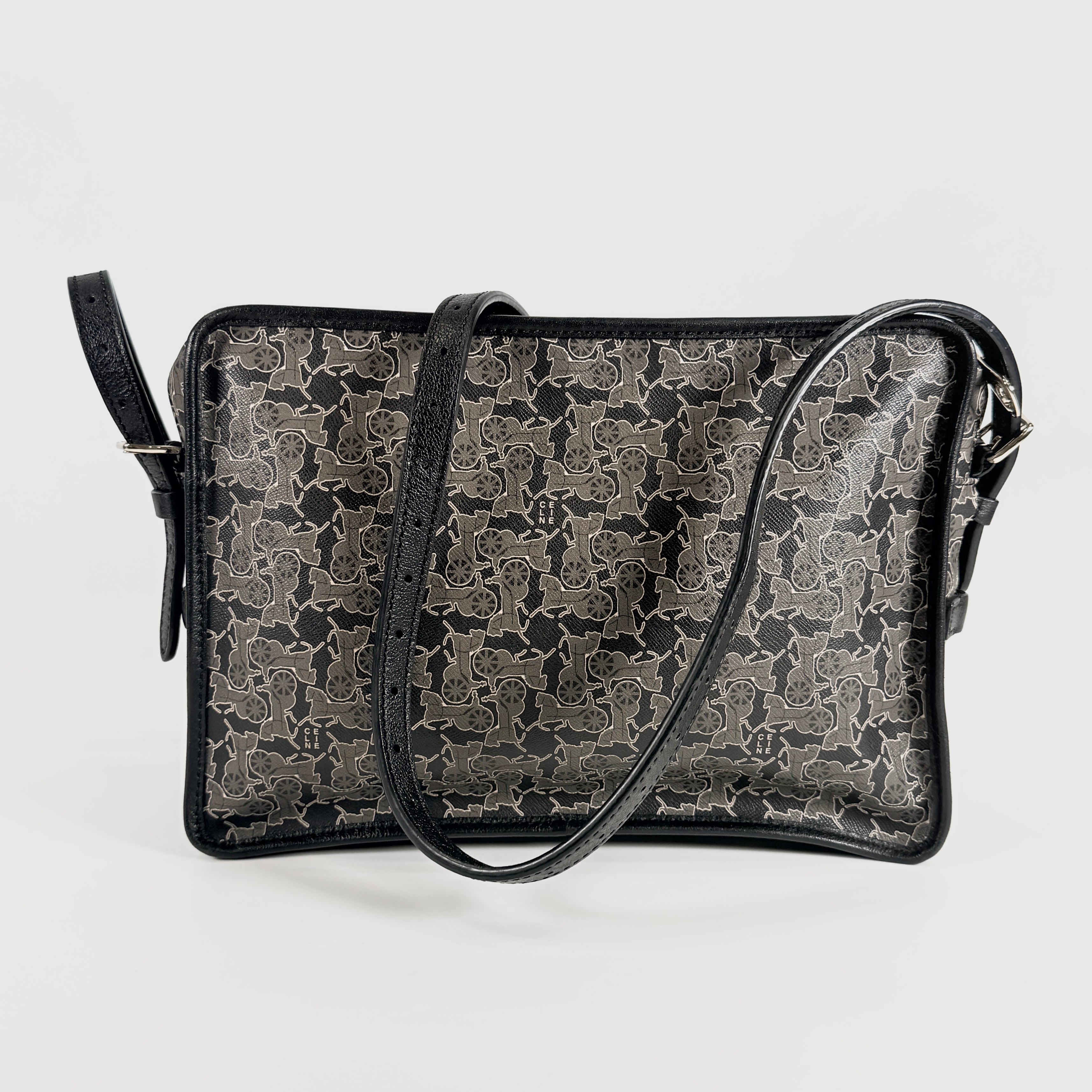 2607 secondhand CELINE Shoulder bag