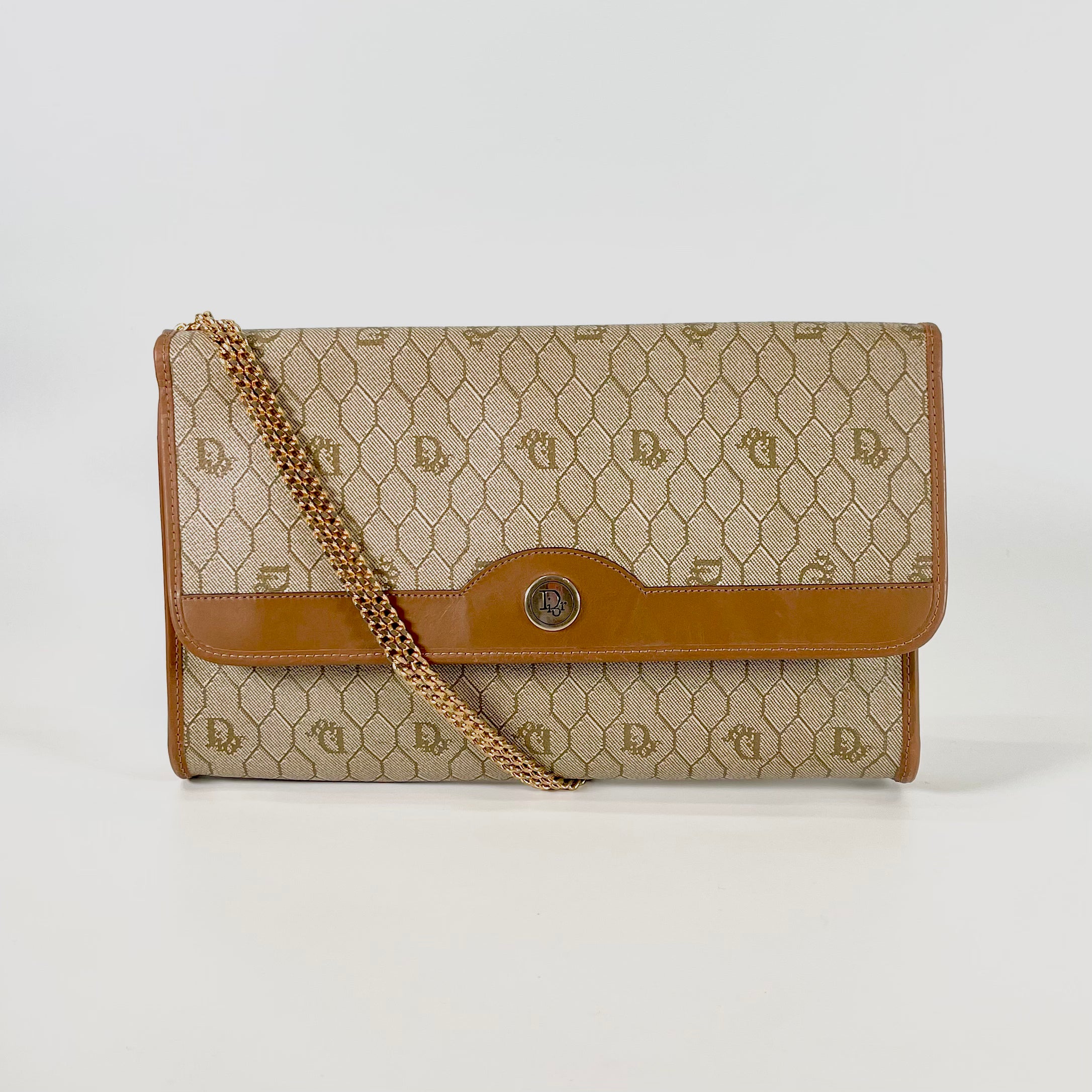 2511 CD honeycomb Chain Shoulder Bag